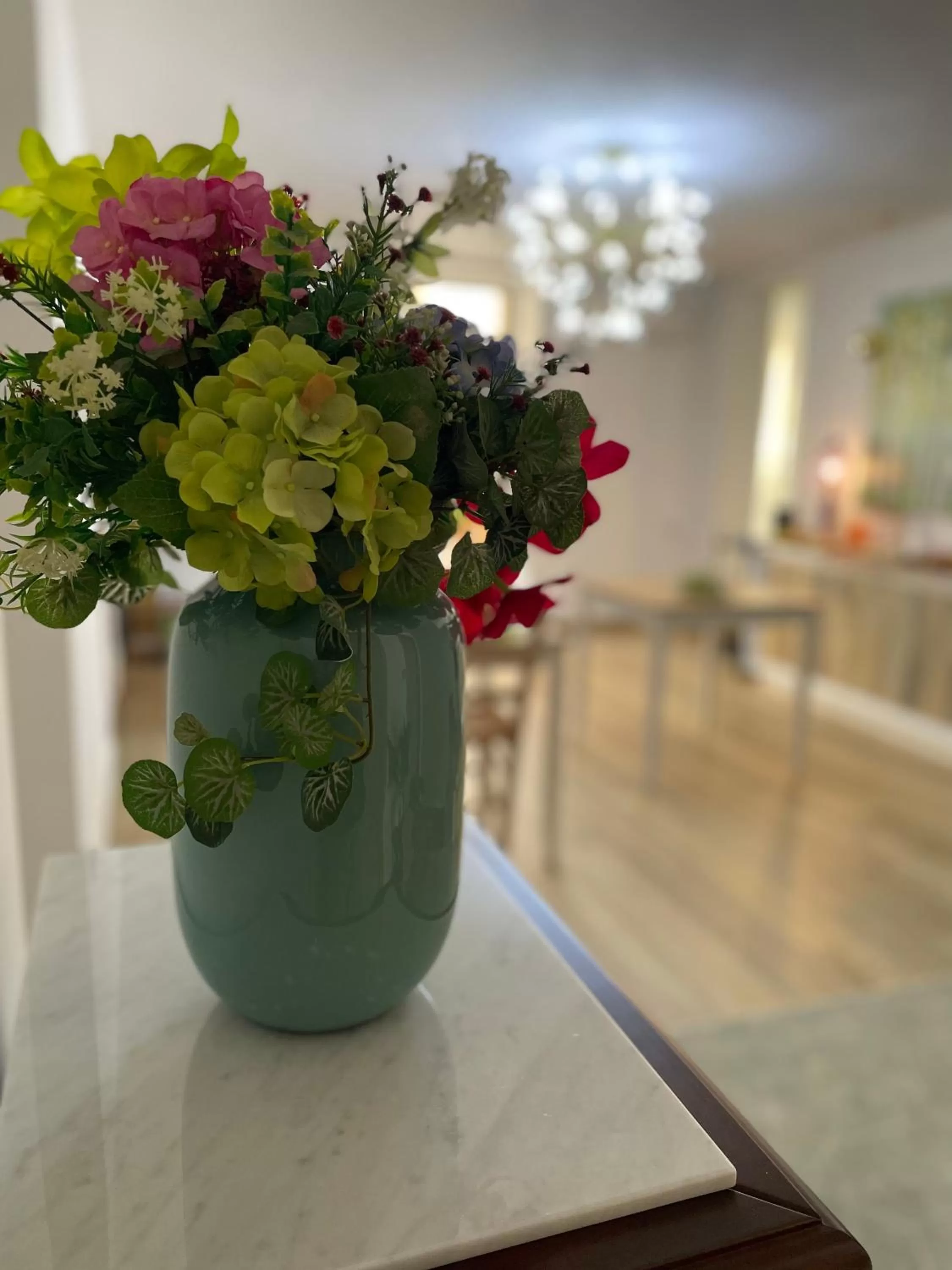 Communal lounge/ TV room in B&B Il Gigante