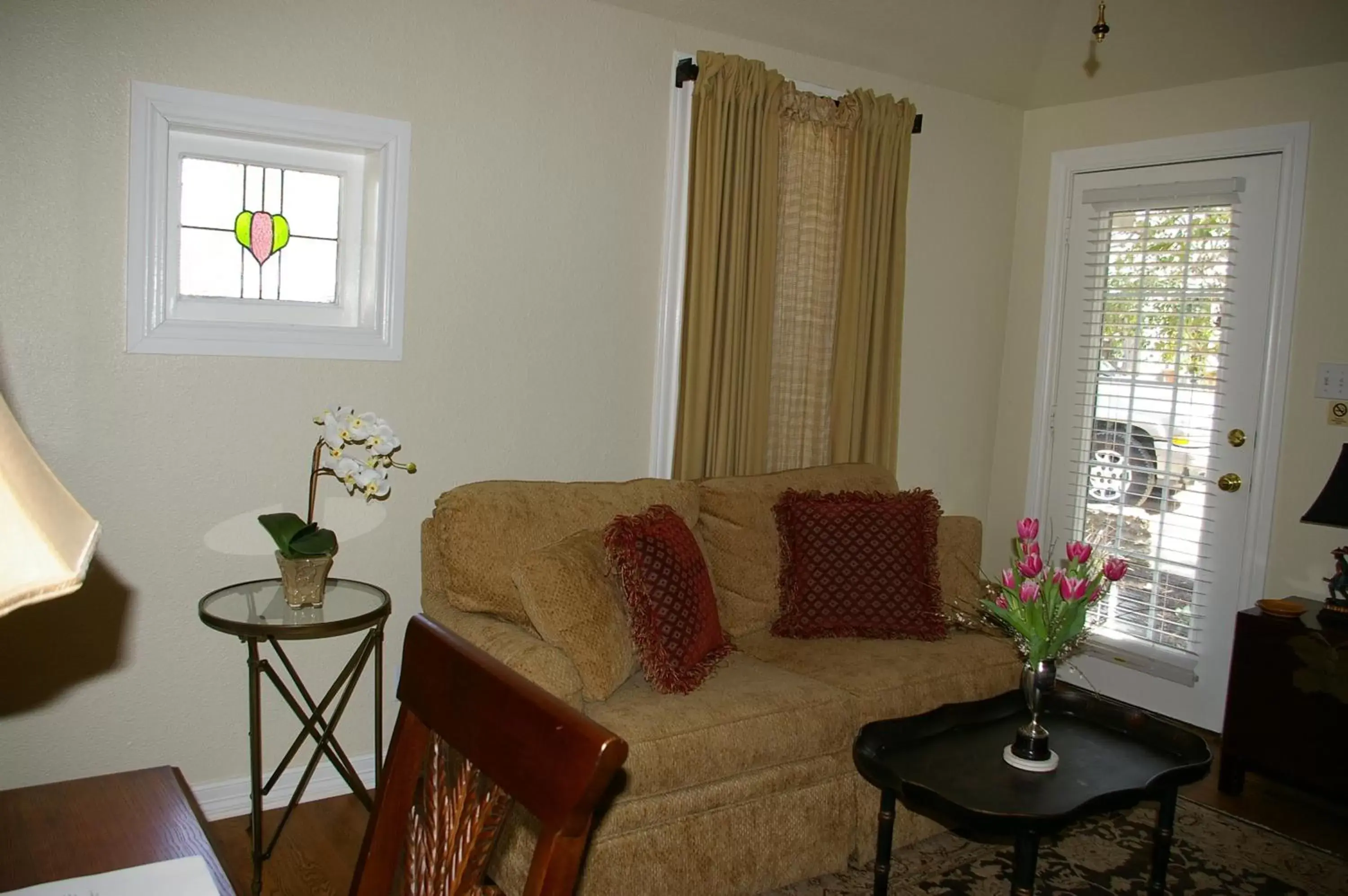 Seating Area in Rainbow Courts