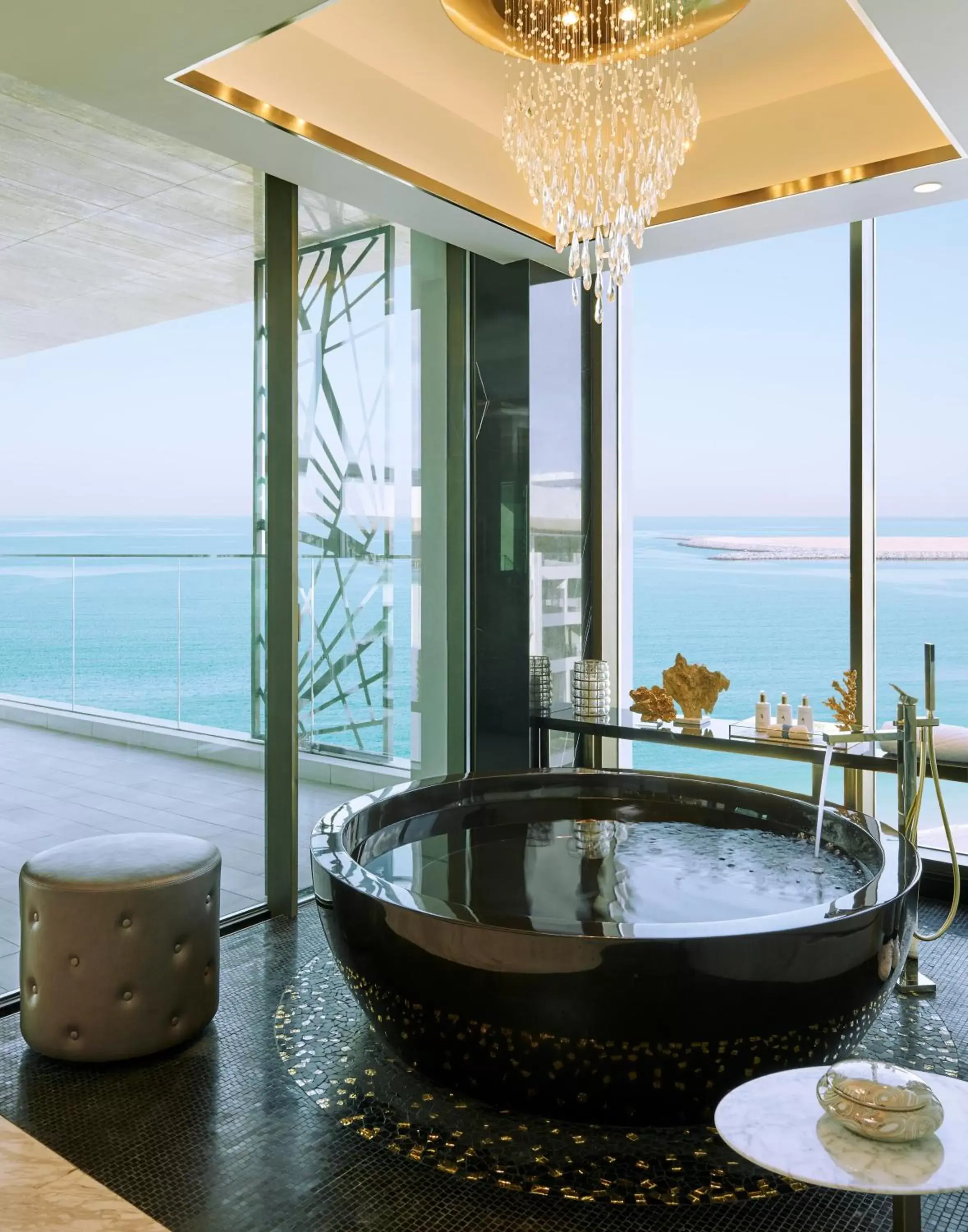 Bathroom, Sea View in Mandarin Oriental Jumeira, Dubai