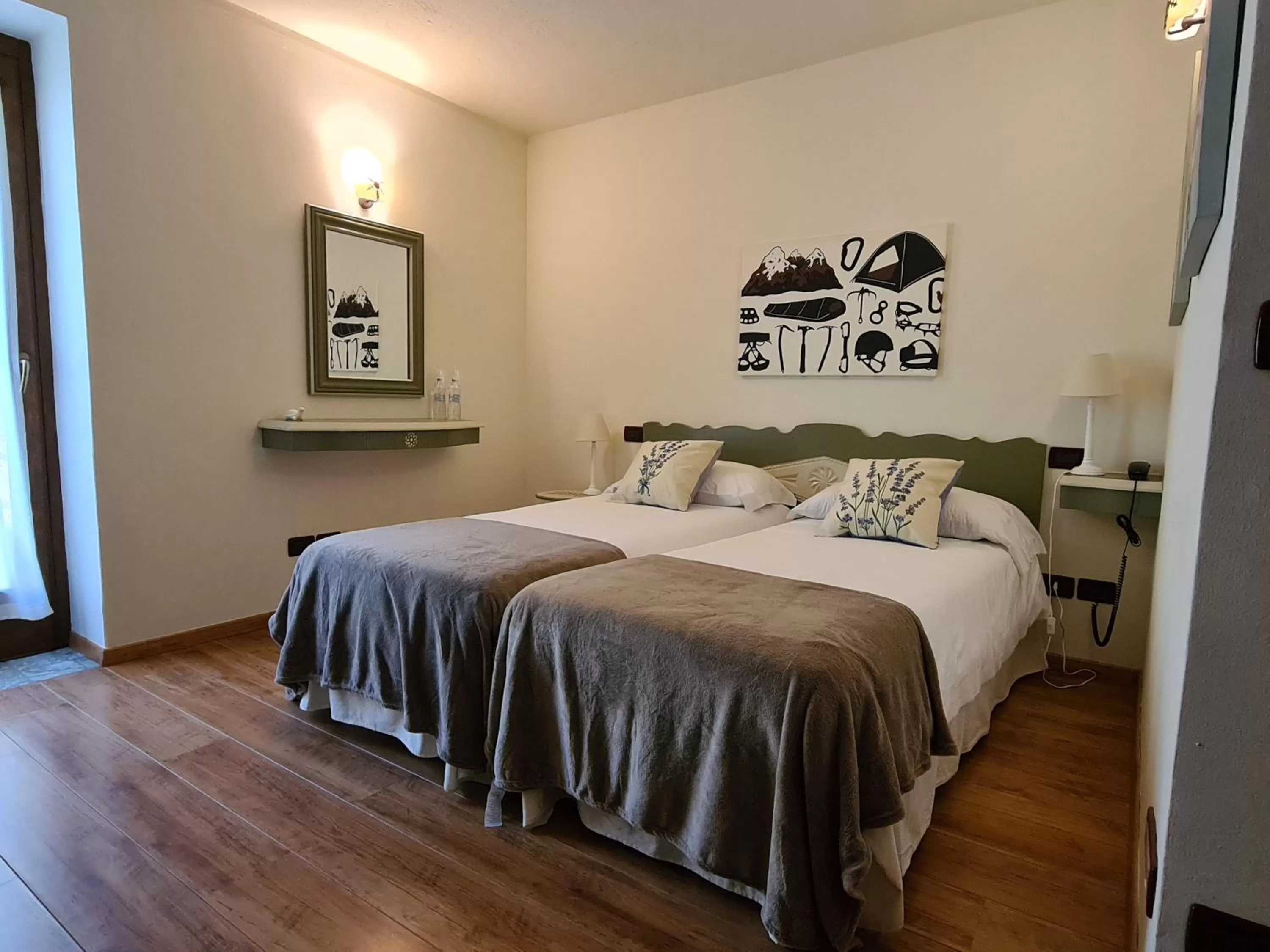 Double or Twin Room in Hotel Dente Del Gigante