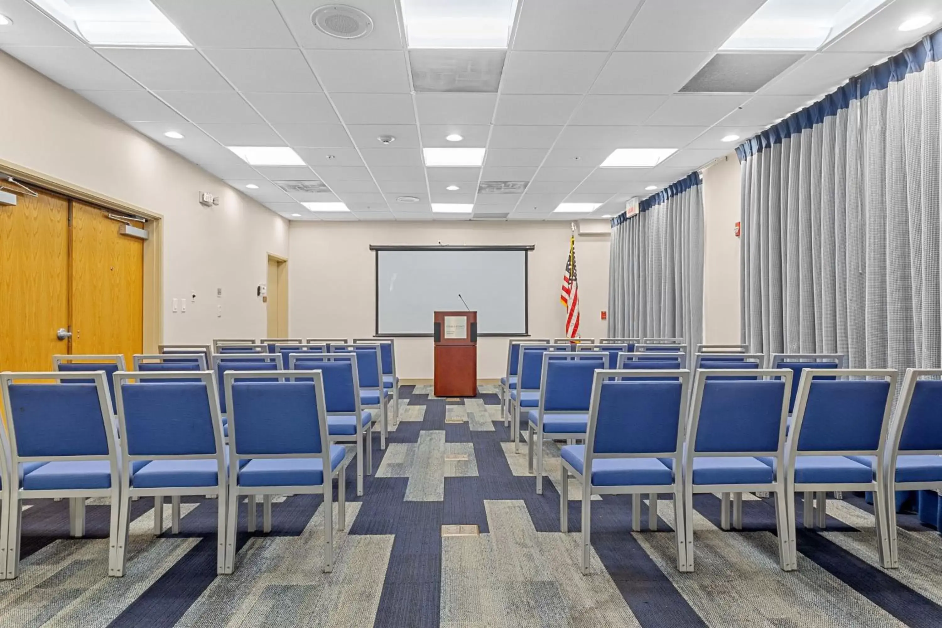 Meeting/conference room in Four Points By Sheraton Punta Gorda Harborside
