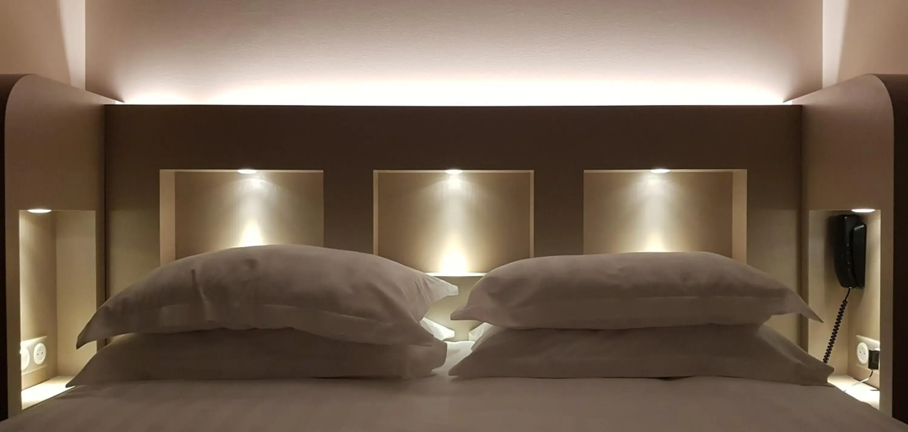 Other, Bed in Brit Hotel de Grignan Vichy