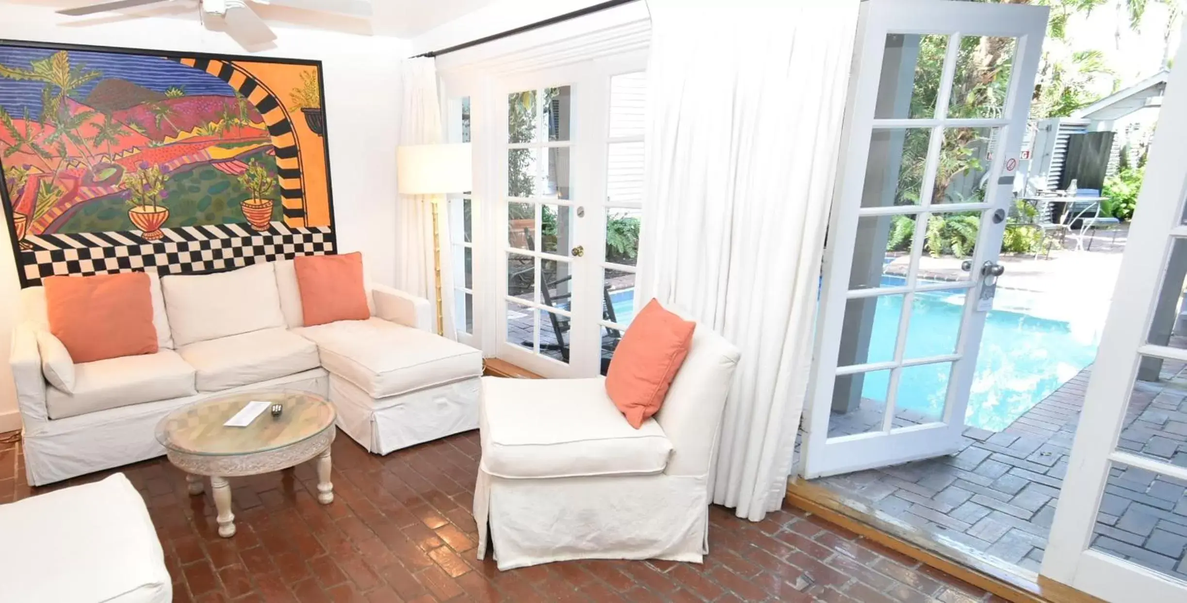 Seating Area in Simonton Court Historic Inn & Cottages