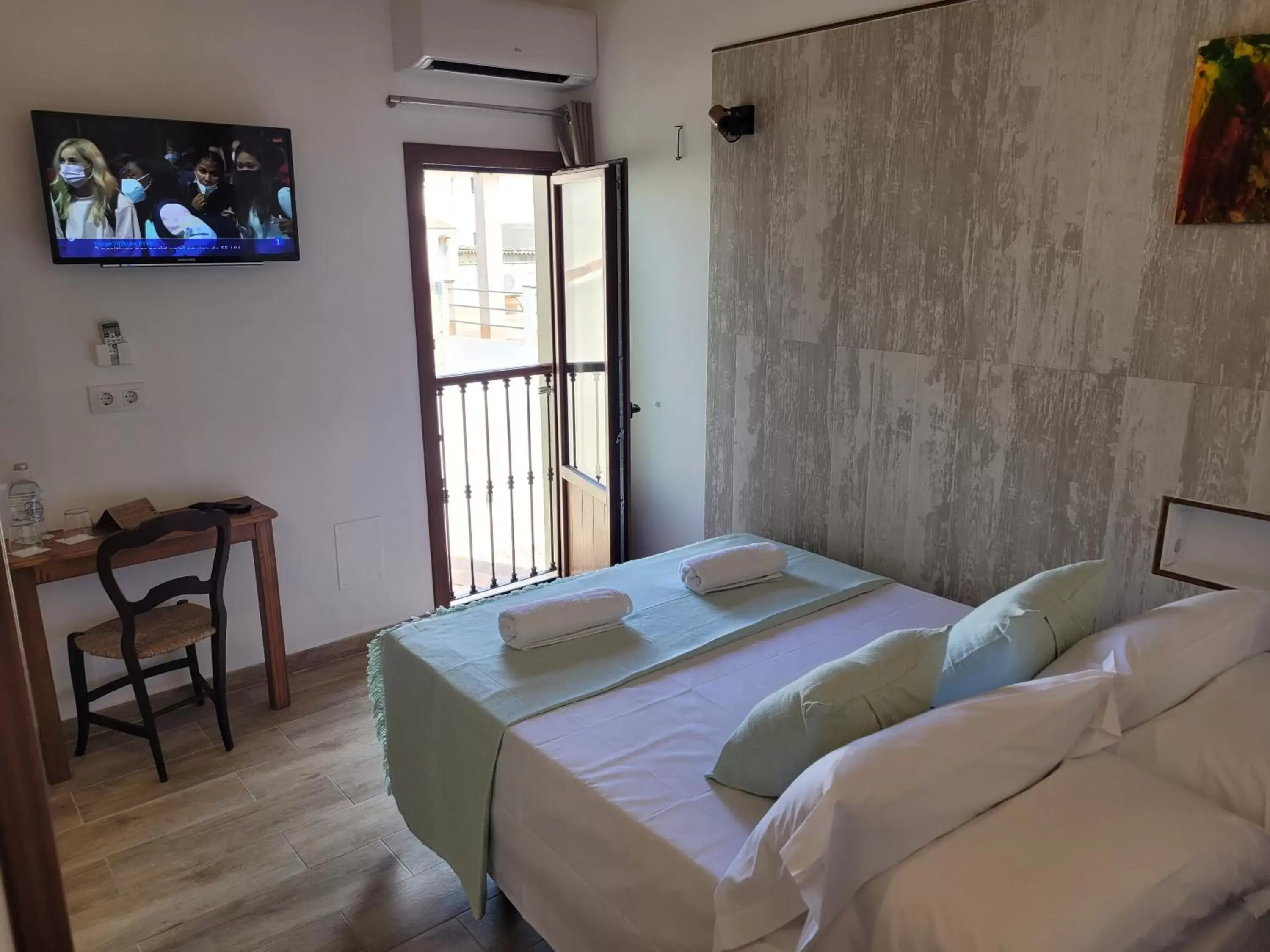 TV and multimedia, Bed in Casal de Petra - Rooms & Pool by My Rooms Hotels