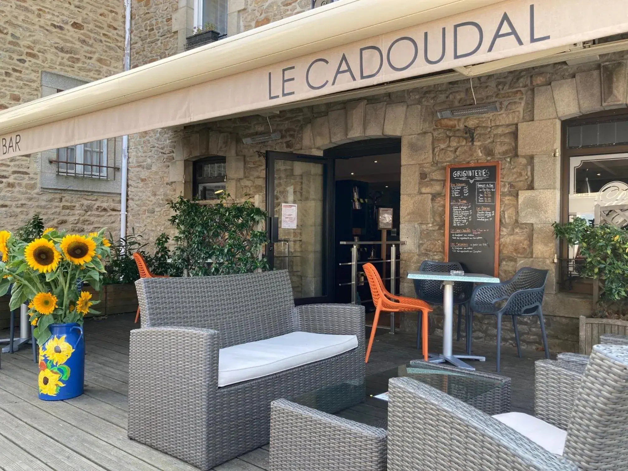 Patio in Le Cadoudal