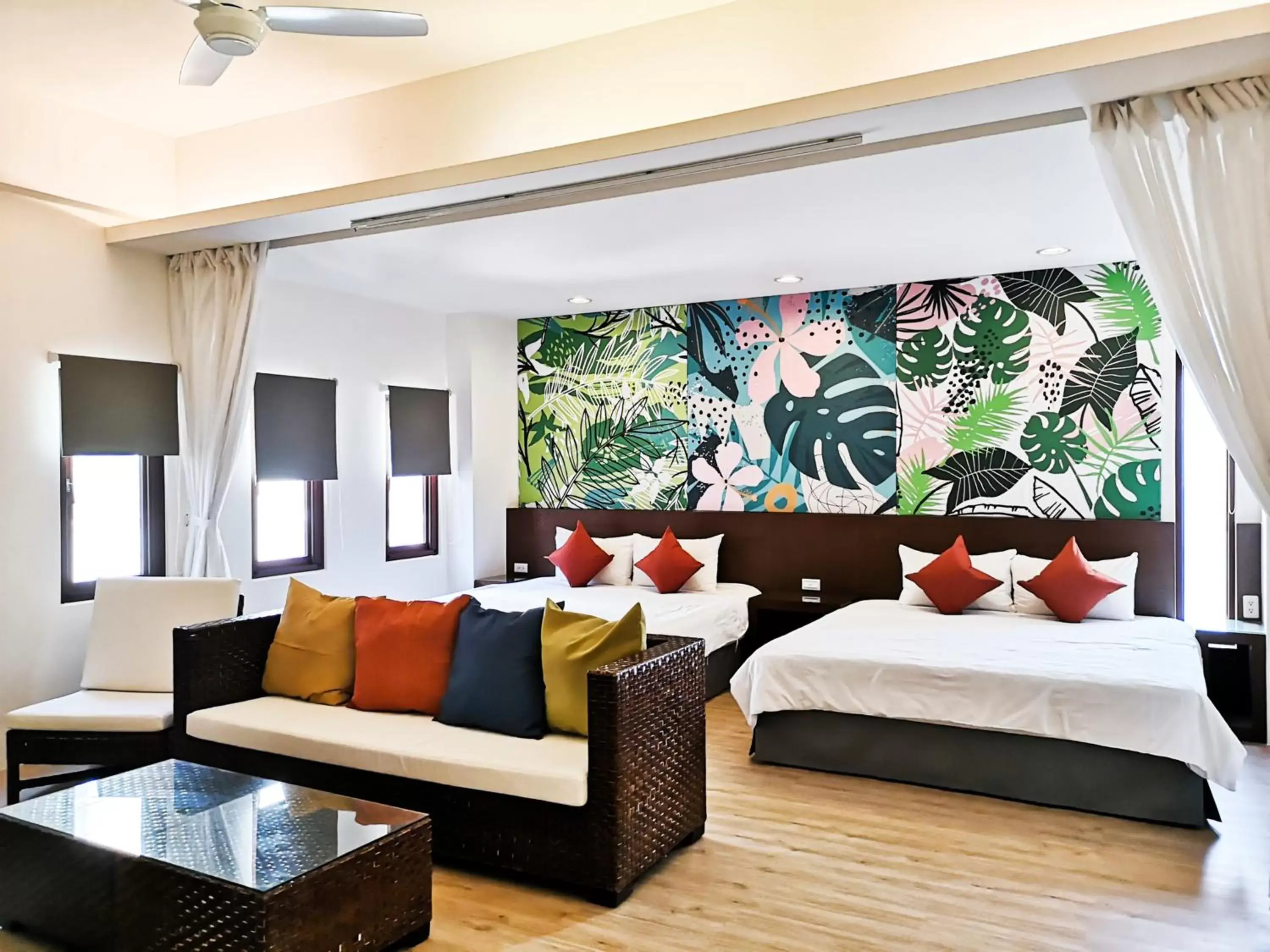 Quadruple Room with Balcony in Beachcastle & Sea View Villa Quadruple Room with Balcony in Beachcastle & Sea View Villa