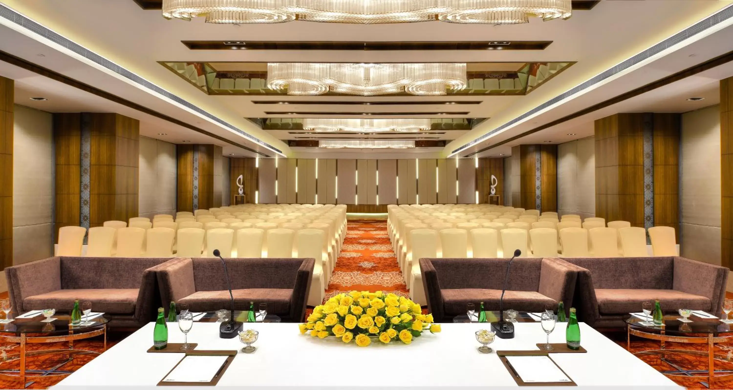 Banquet/Function facilities, Business Area/Conference Room in Radisson Gwalior