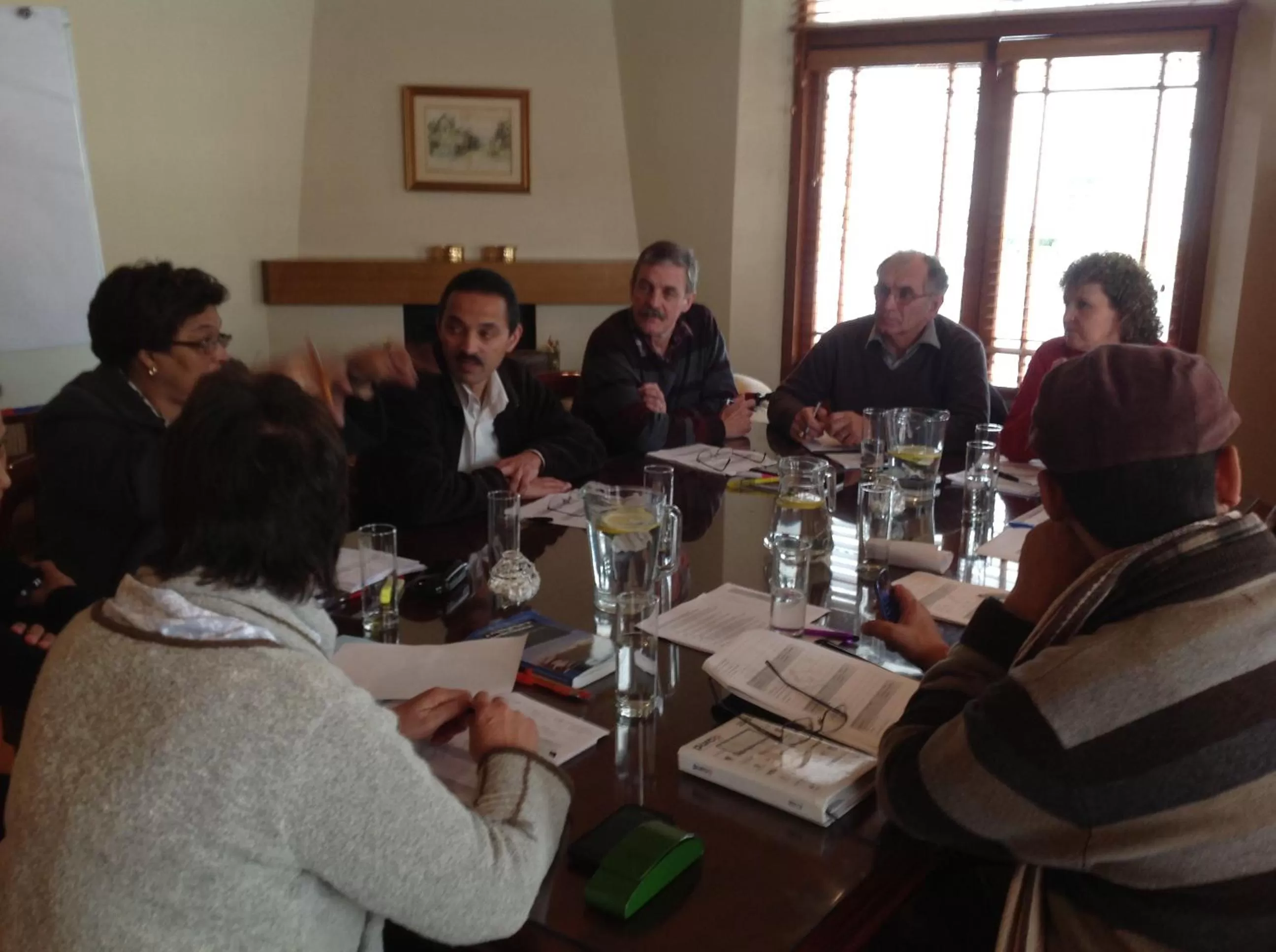 Business facilities in De Hoek Manor