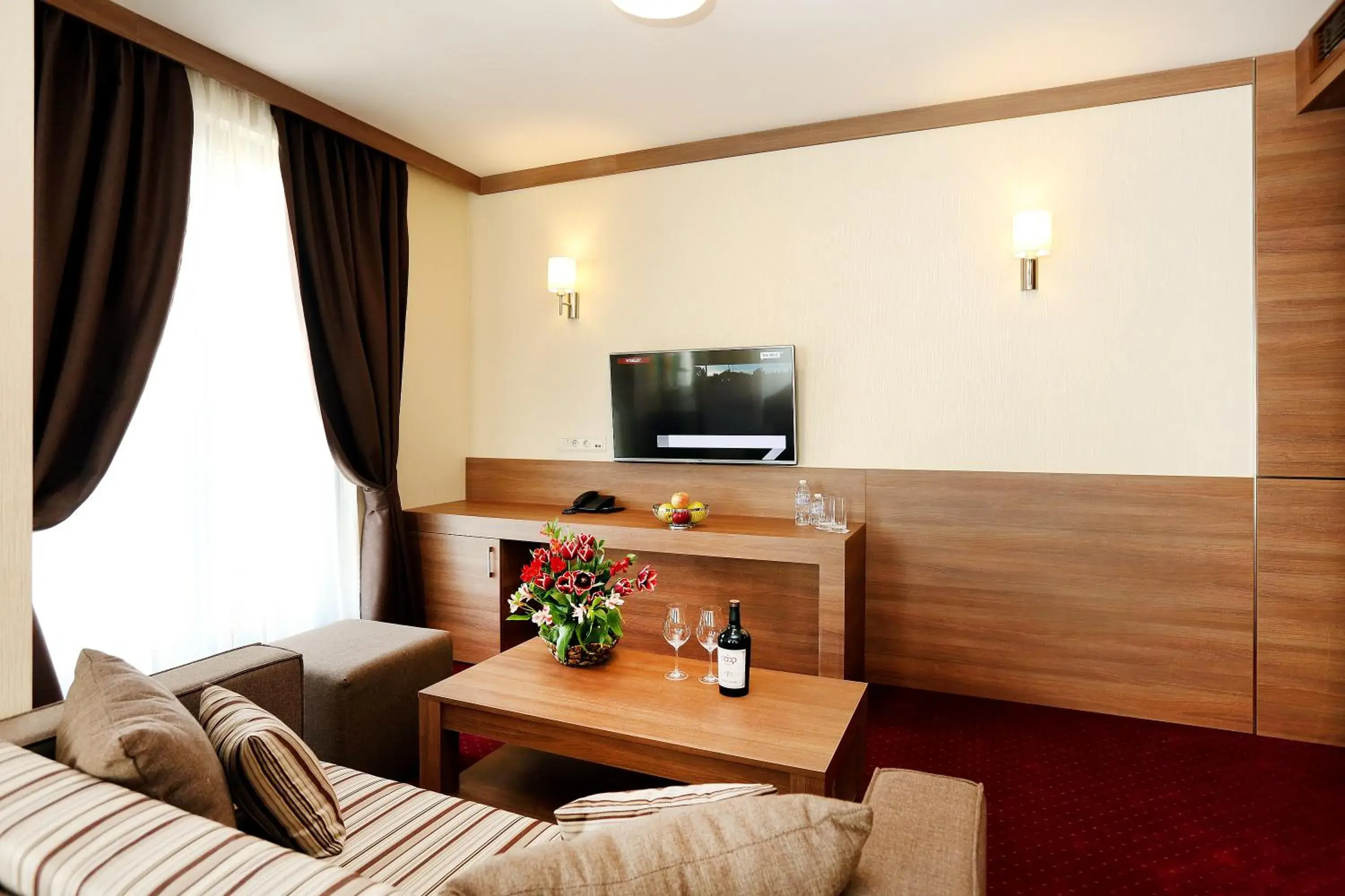 TV and multimedia, Seating Area in COOP Hotel Sofia