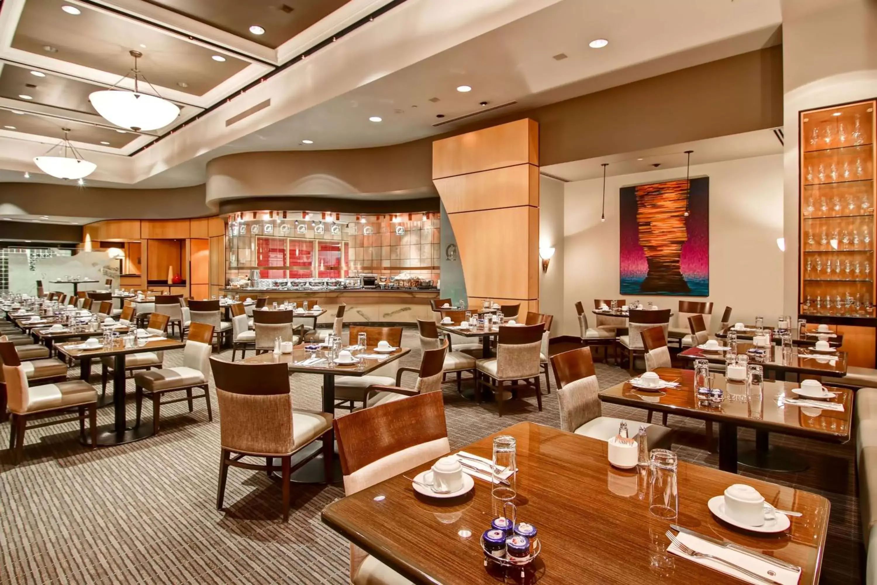 Restaurant/Places to Eat in DoubleTree by Hilton Toronto Downtown