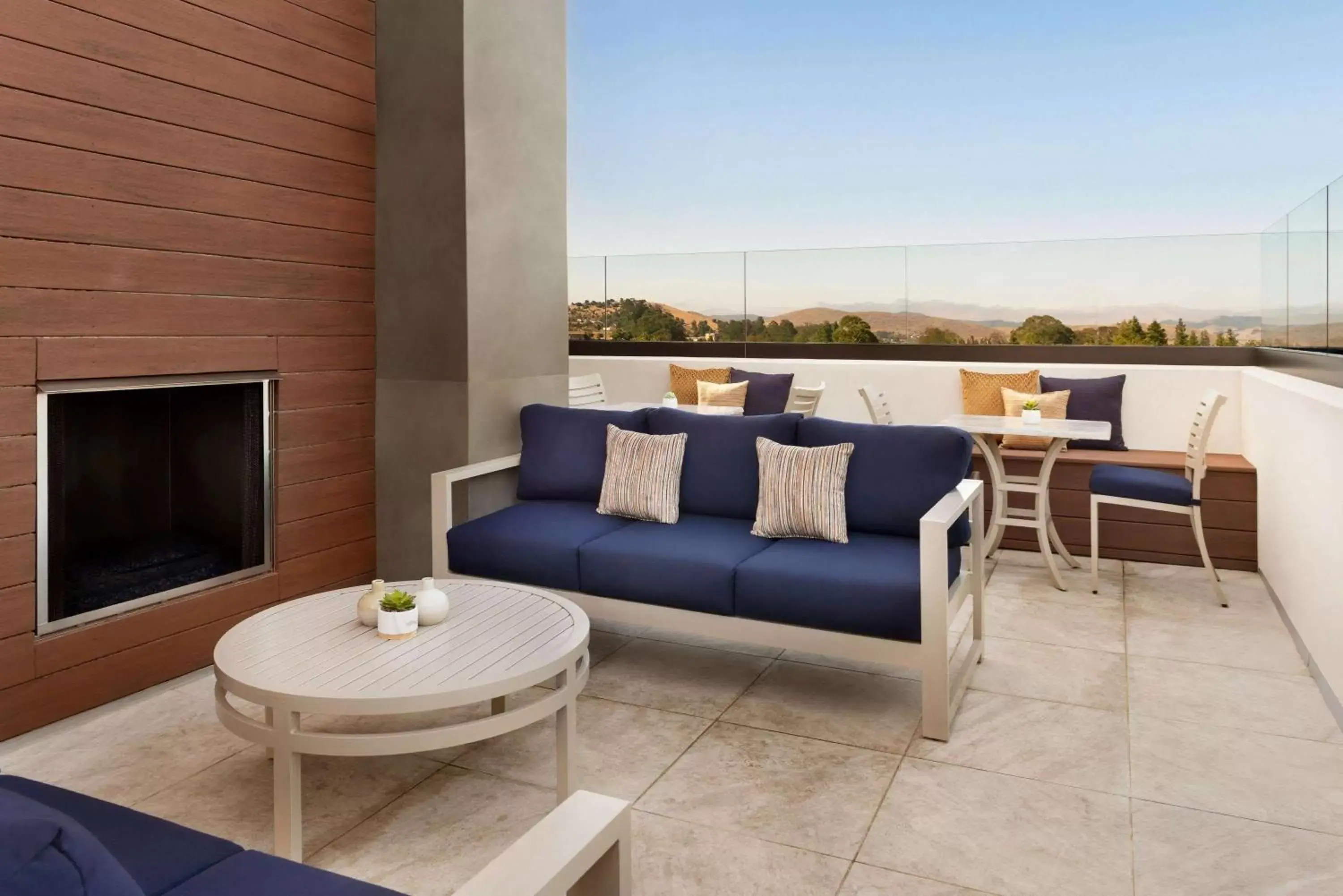Patio, Seating Area in La Quinta by Wyndham San Luis Obispo