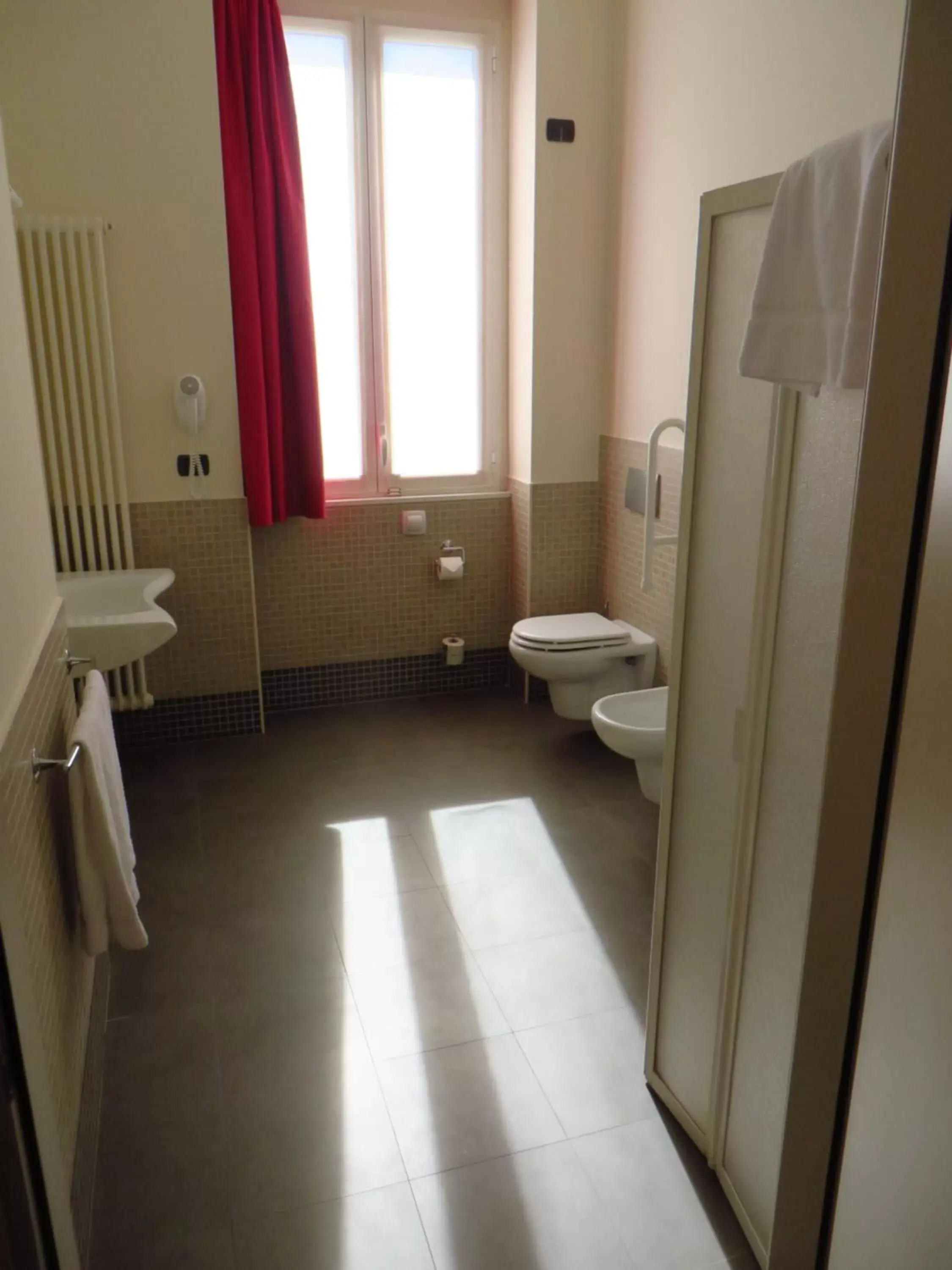 Bathroom in Bis Hotel Varese