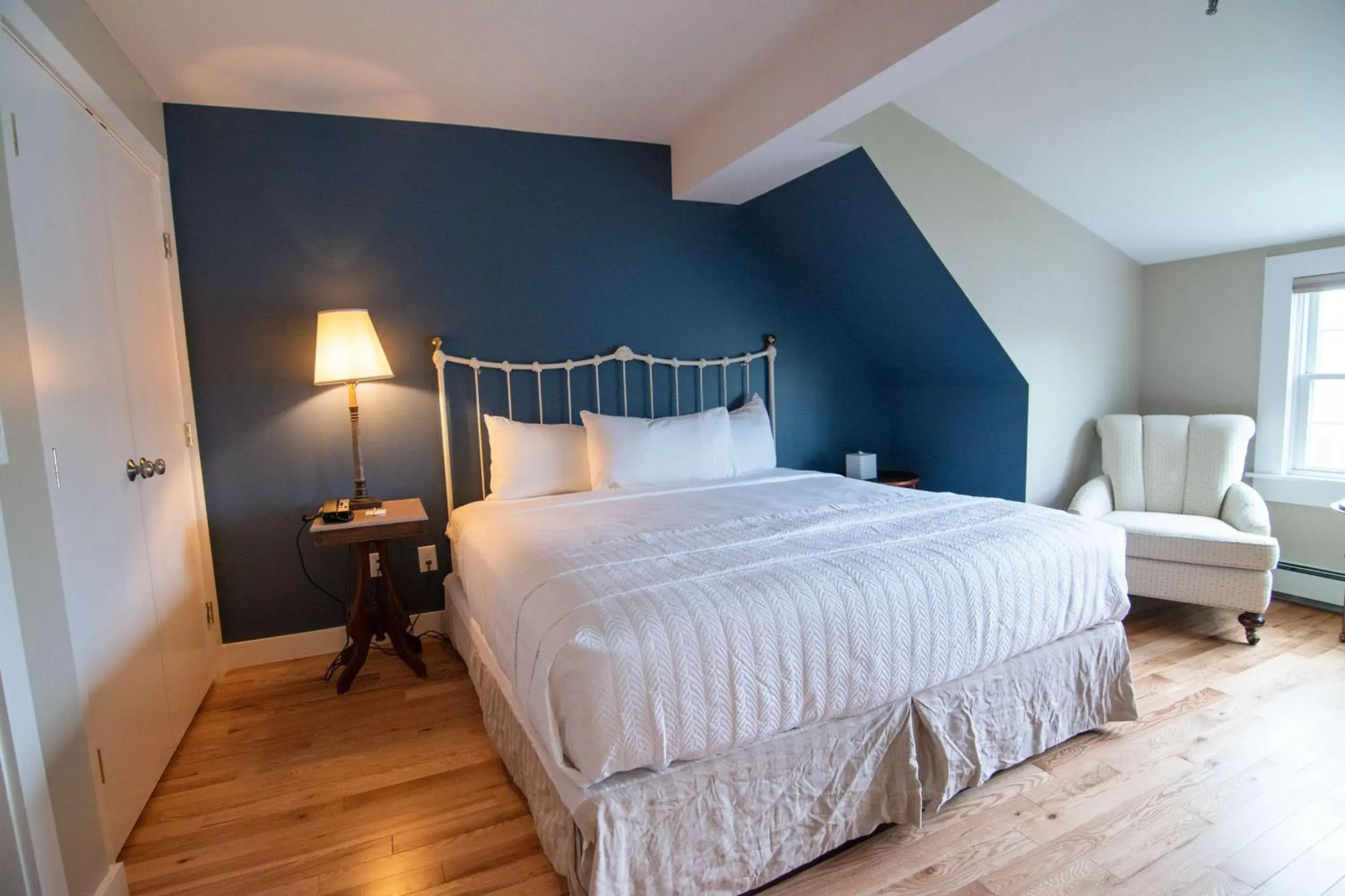 Bedroom, Bed in The Beach House Inn