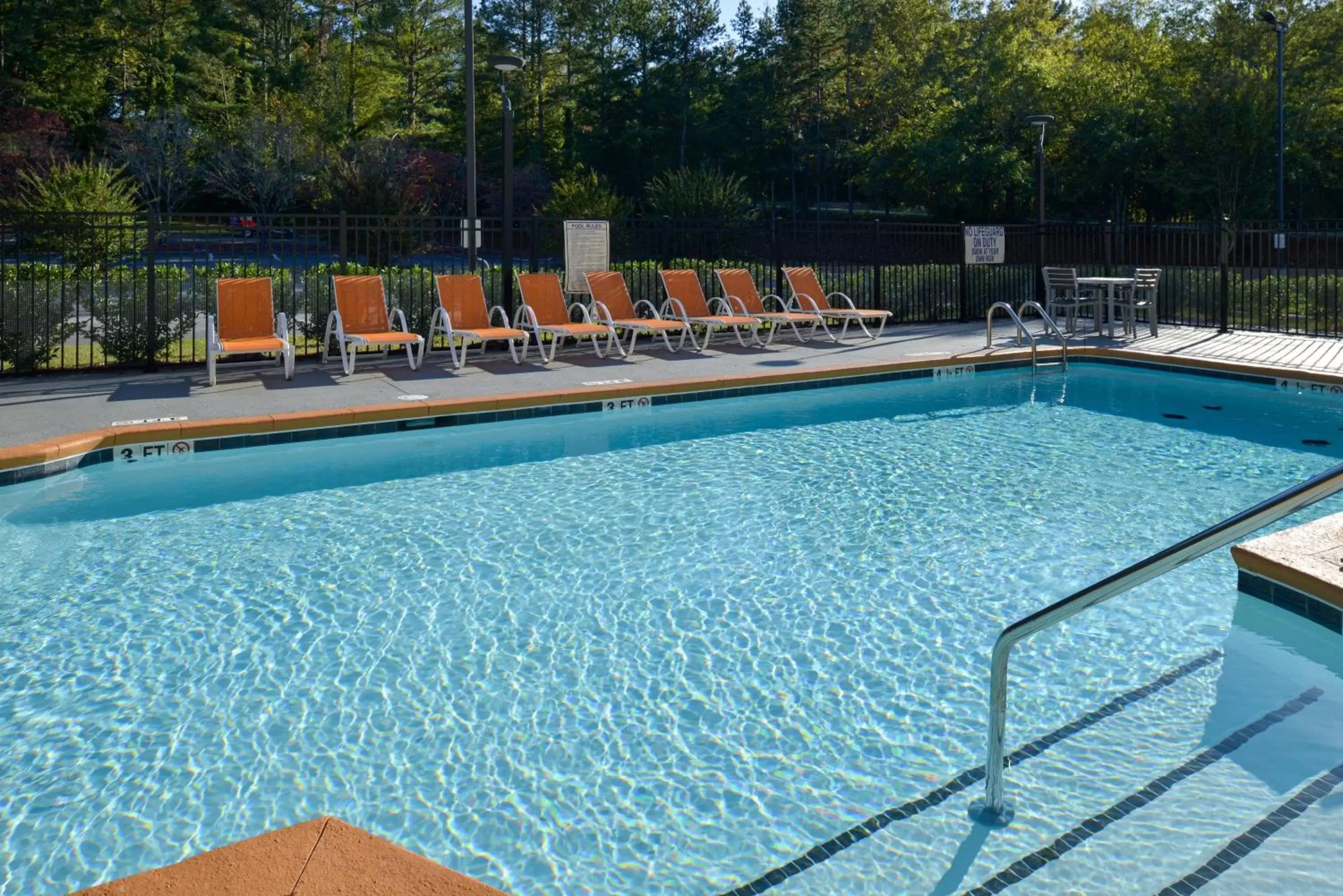 Swimming pool in Best Western Plus Clemson Hotel & Conference Center Swimming pool in Best Western Plus Clemson Hotel & Conference Center