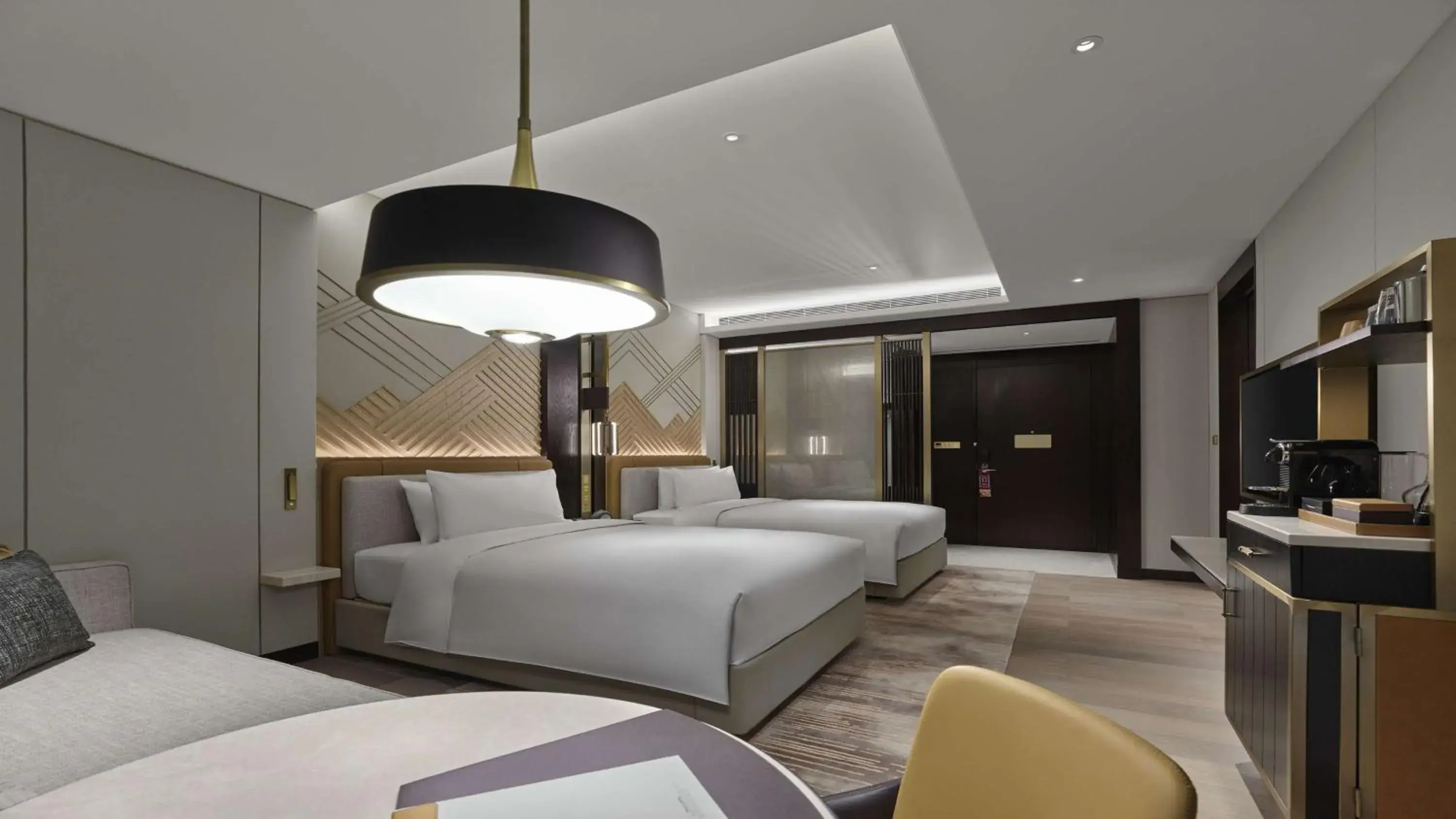 Bedroom in Hilton Lanzhou City Center