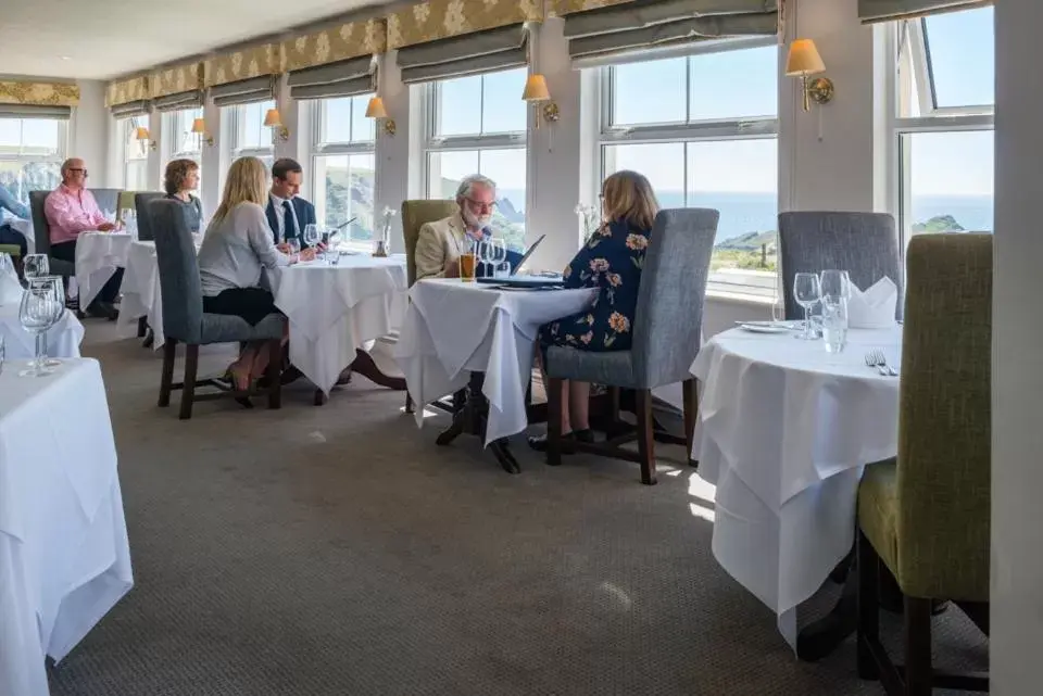 Restaurant/Places to Eat in Mullion Cove Hotel & Spa
