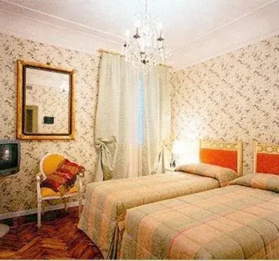 Bed in Albergo Tre Pozzi