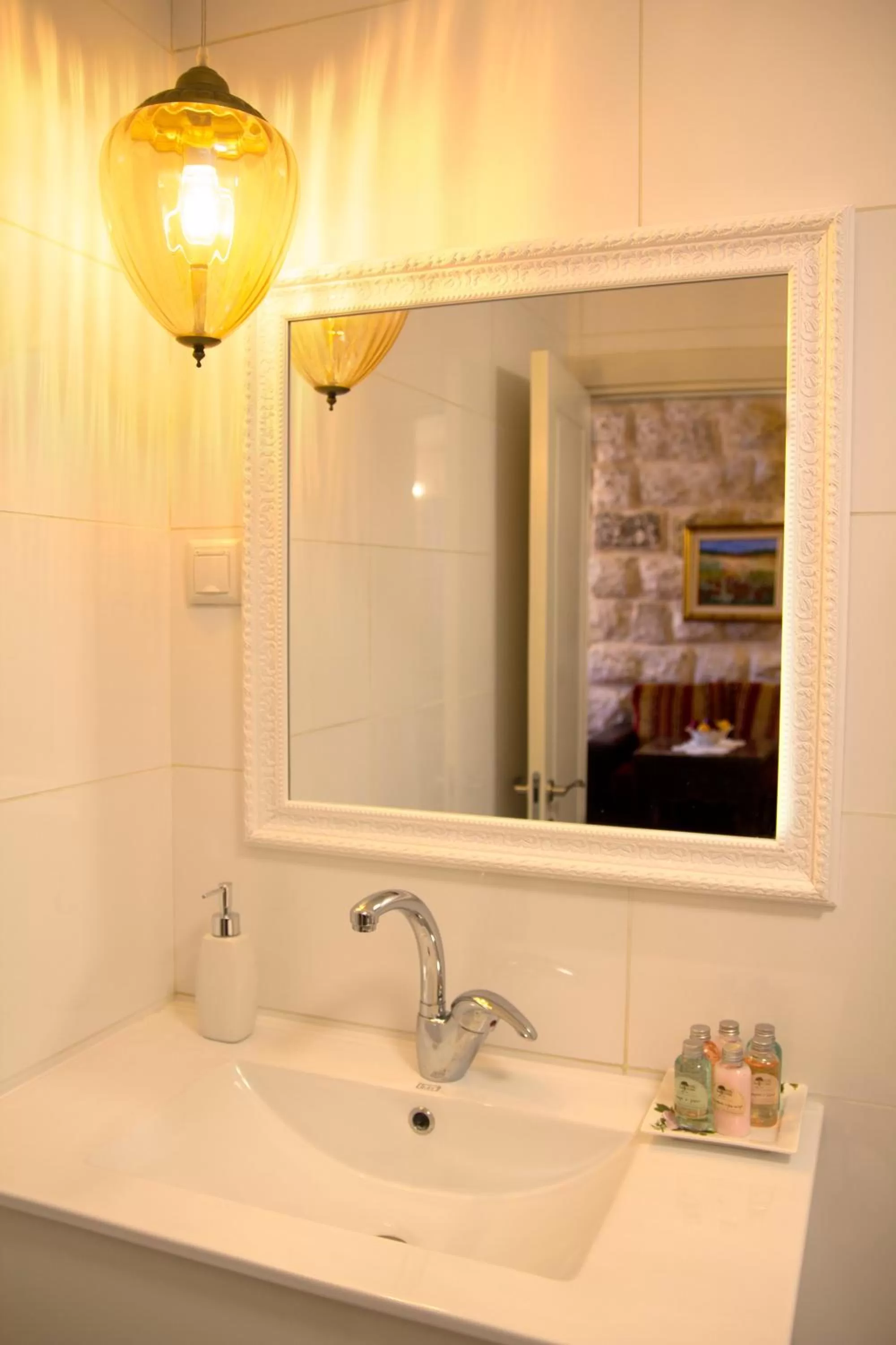 Photo of the whole room in Beit Shalom Historical boutique Hotel