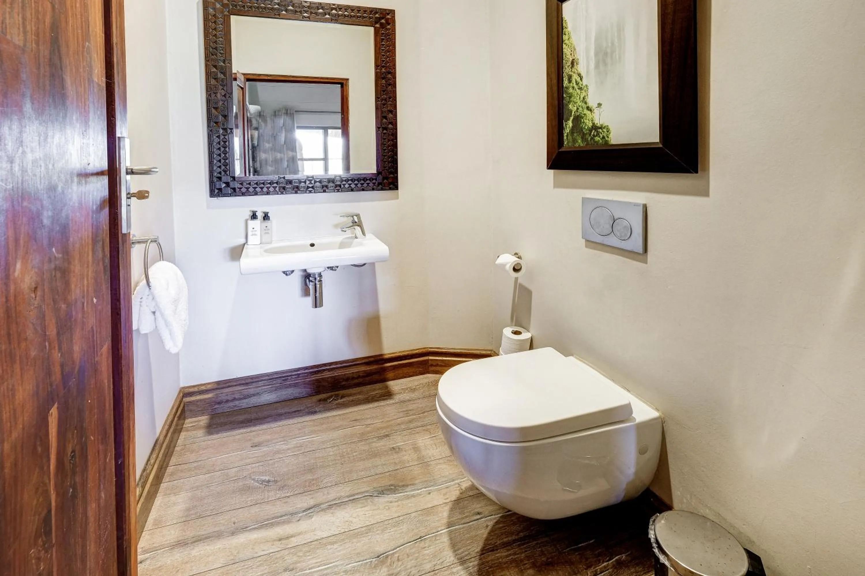 Toilet in Ilala Lodge Hotel