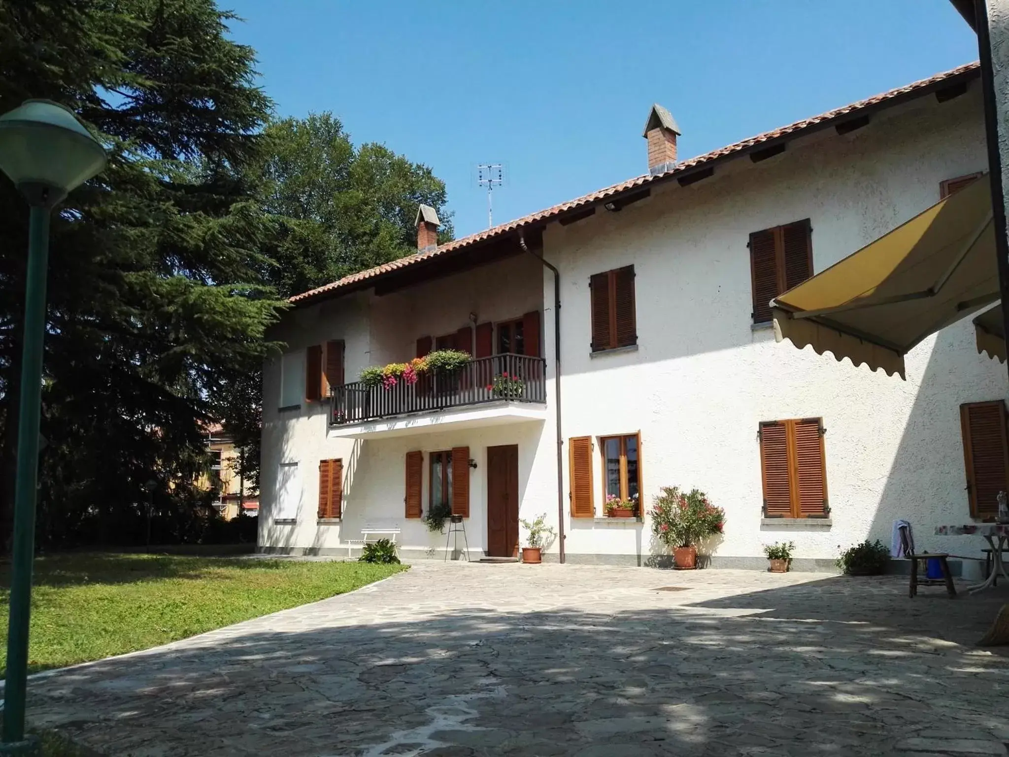 Property Building in B&B Luna di Langa