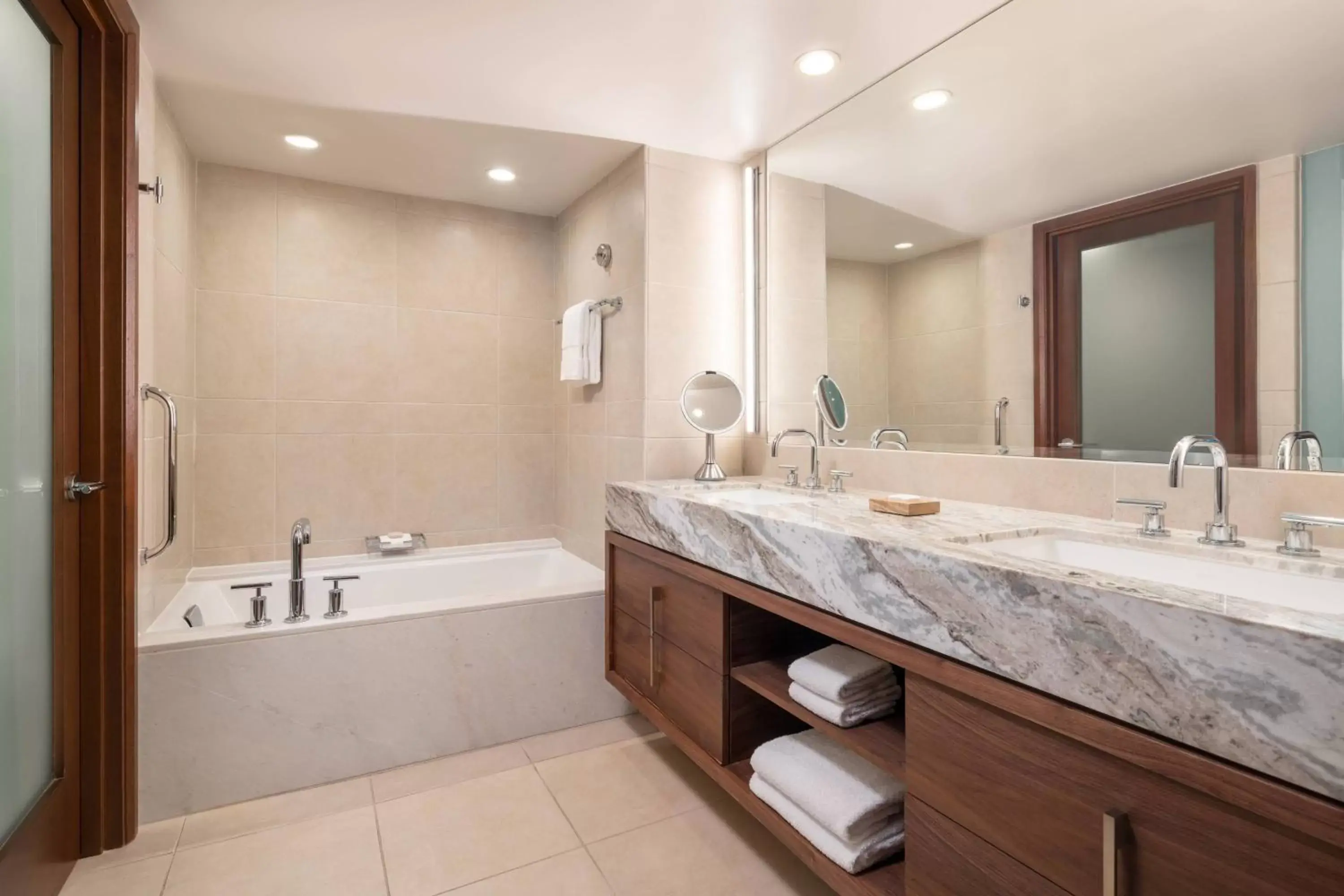 Bathroom in Wailea Beach Resort - Marriott, Maui