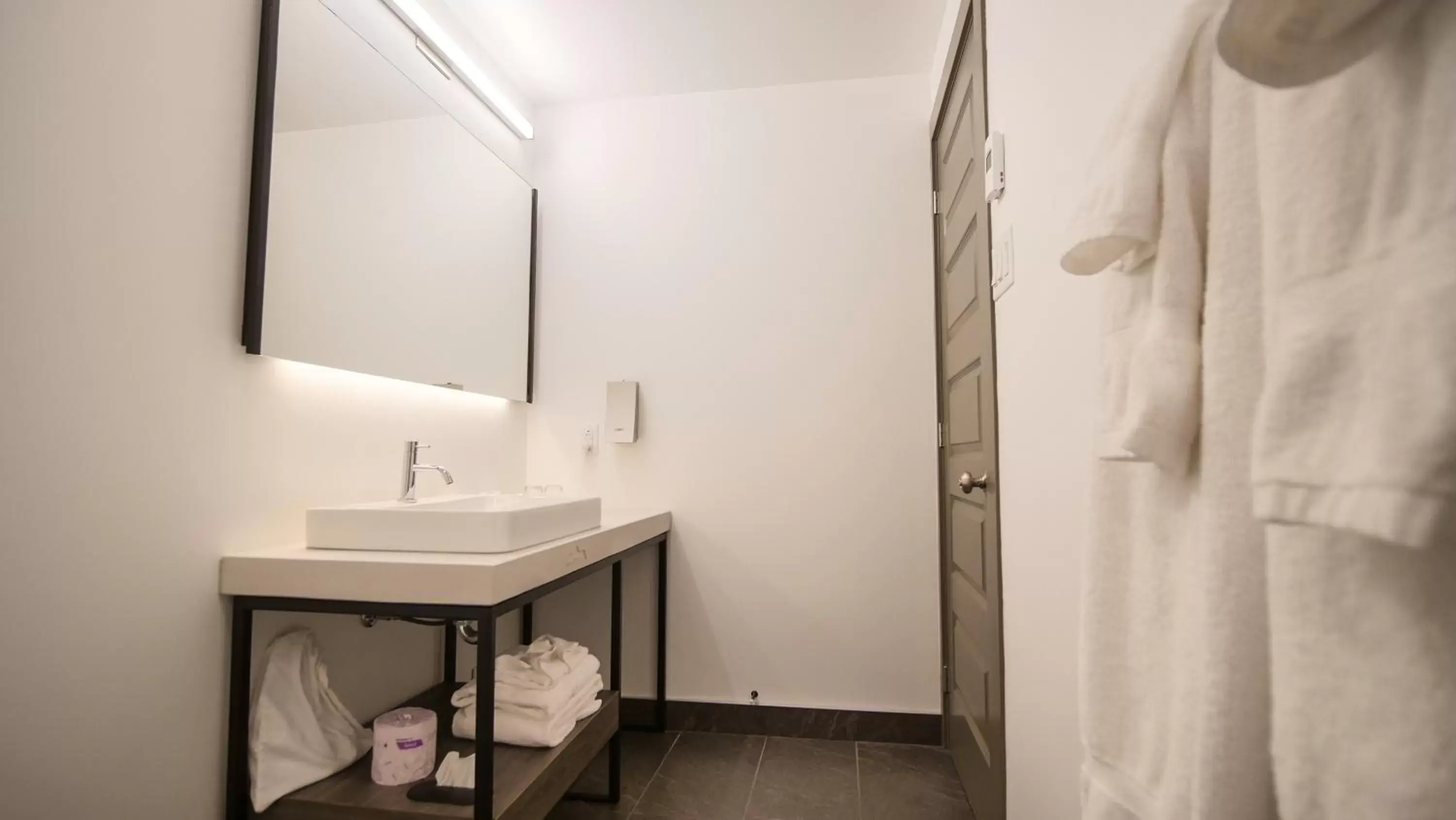 Bathroom in Manoir Belle Plage