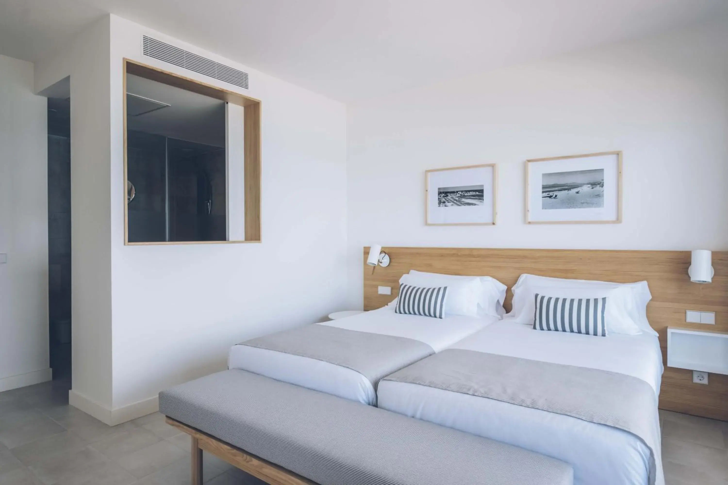 Bedroom, Bed in AYA Seahotel