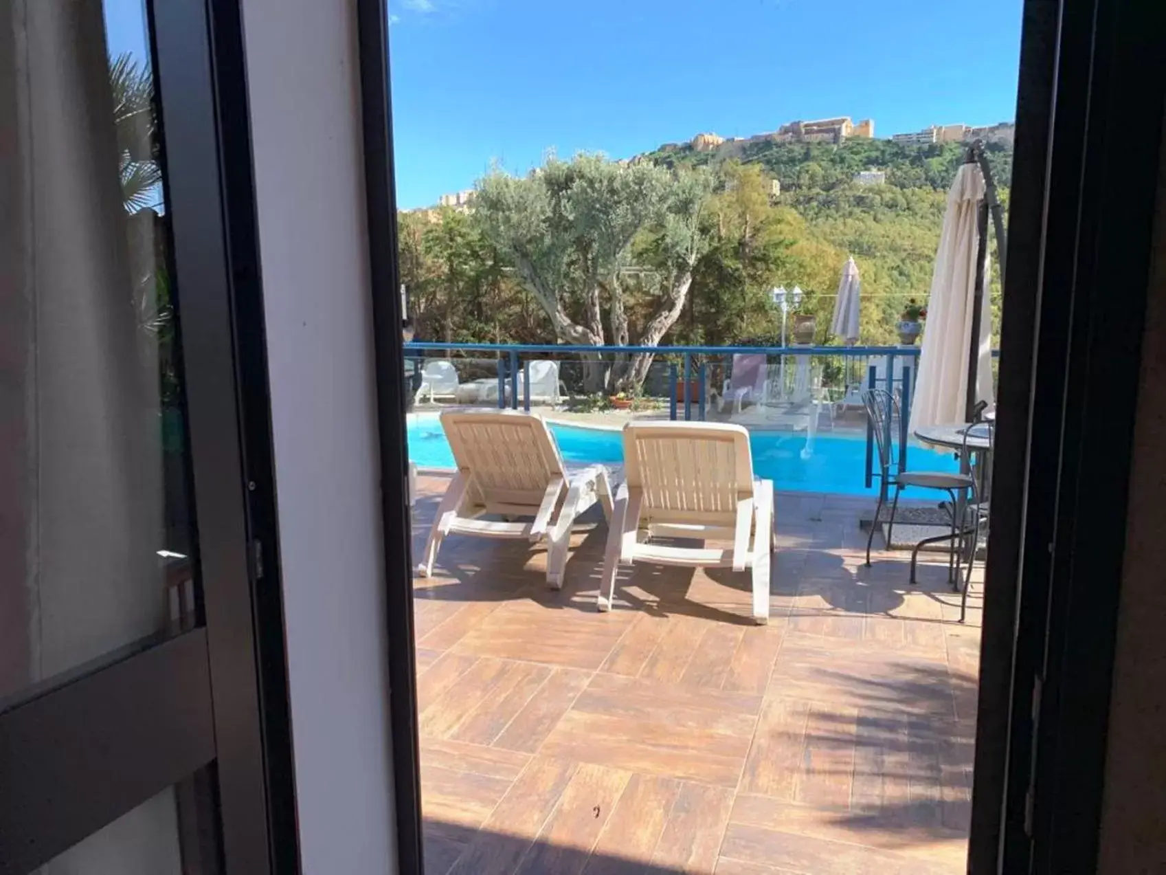 Patio, Pool View in B&B Villa del Sole Relais