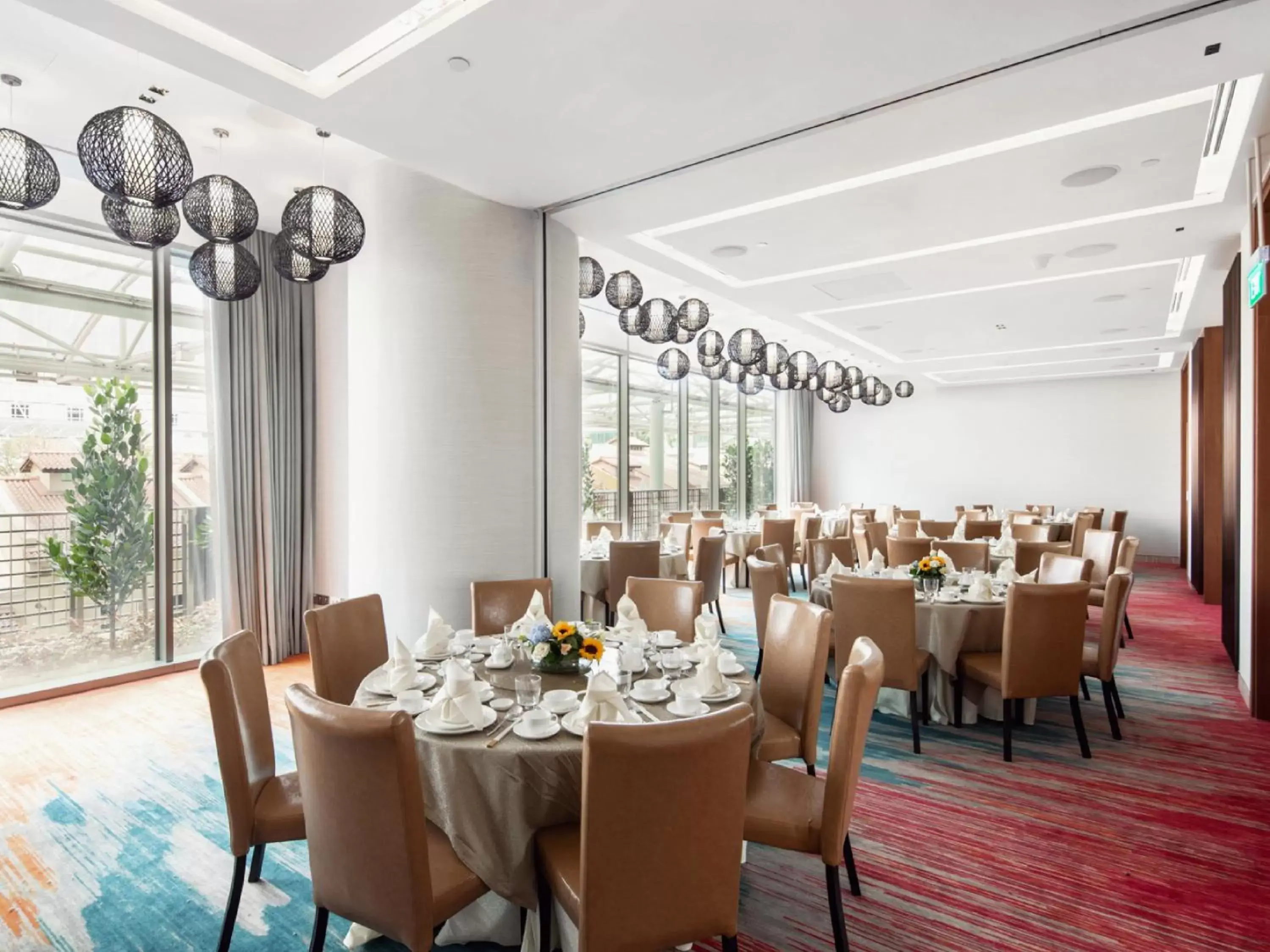 Meeting/conference room, Restaurant/Places to Eat in Capri by Fraser China Square, Singapore