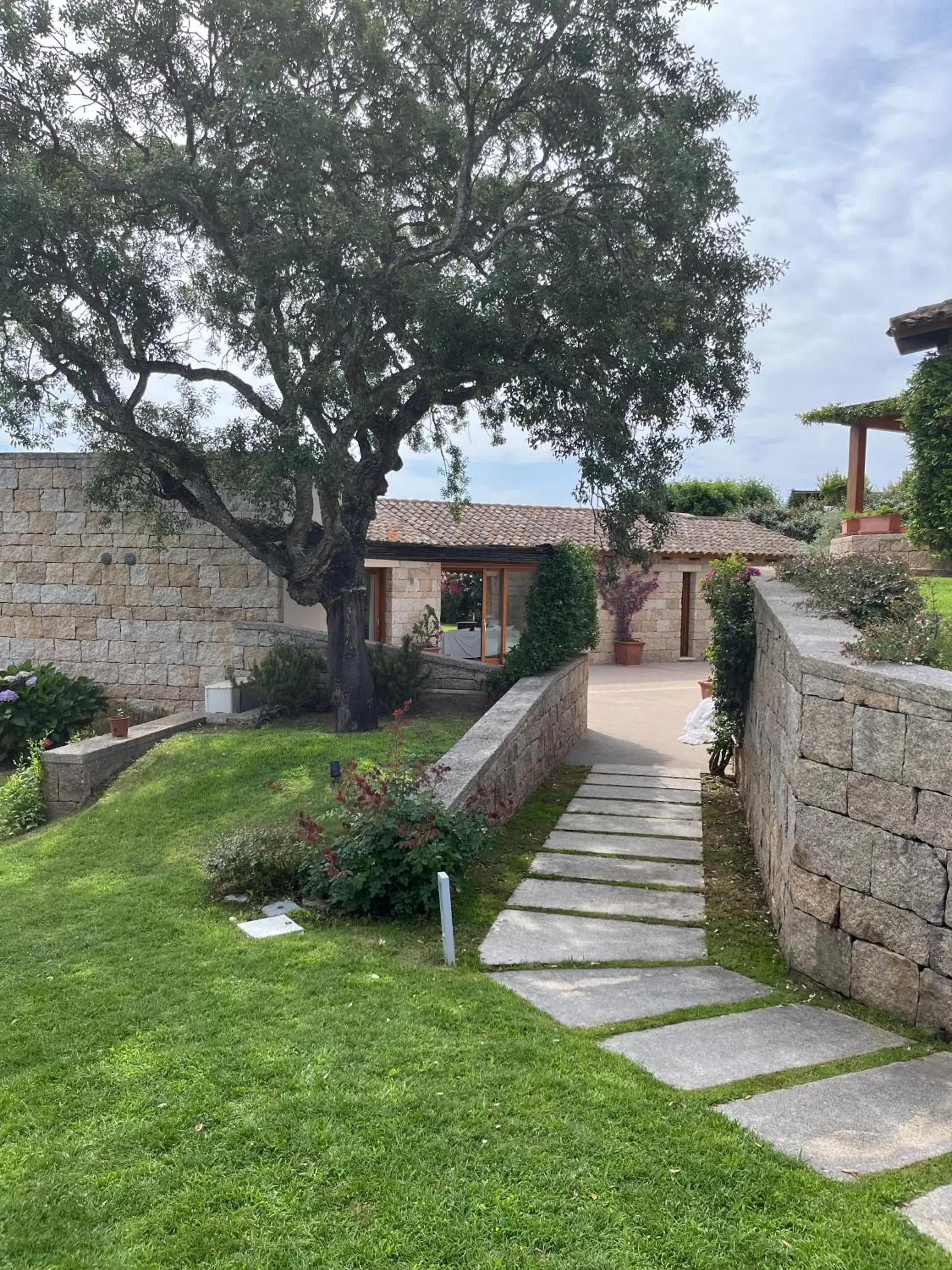 Garden in Porto Coda Cavallo Salina Bamba