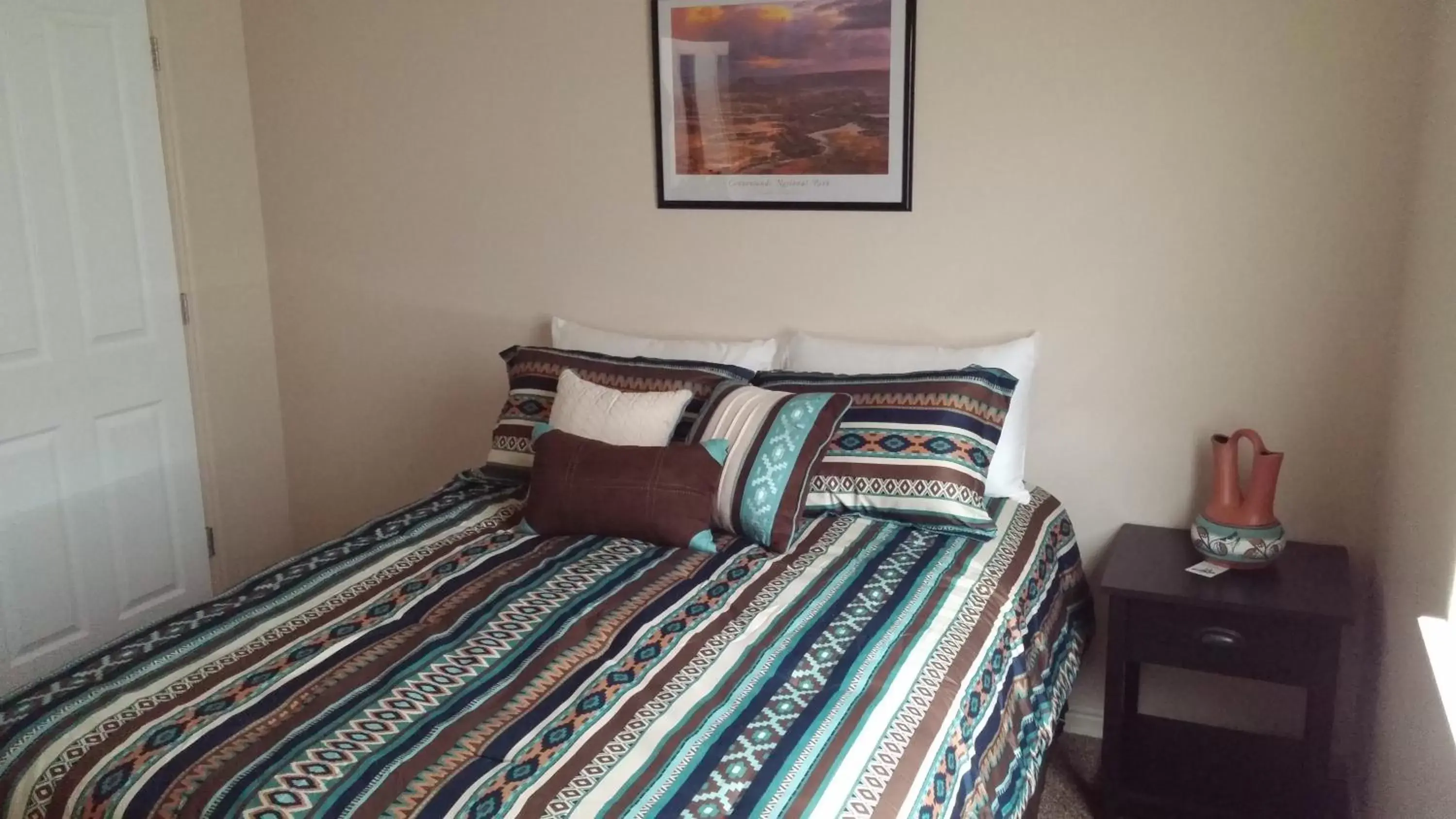 Bedroom, Bed in Cedar Canyon Condos