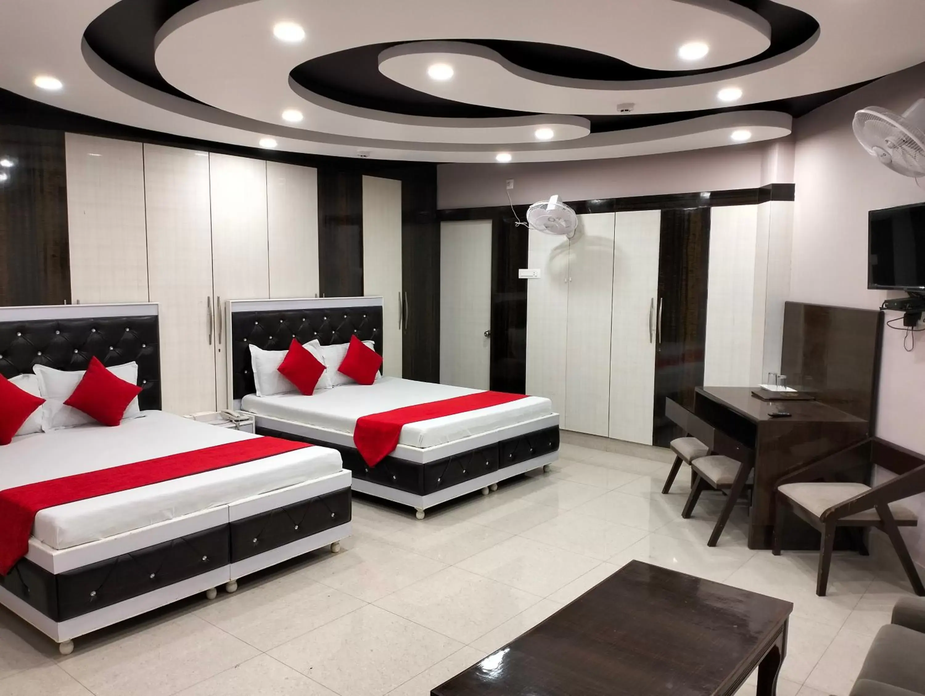 View (from property/room), Bed in Hotel Shri Gourav View (from property/room), Bed in Hotel Shri Gourav