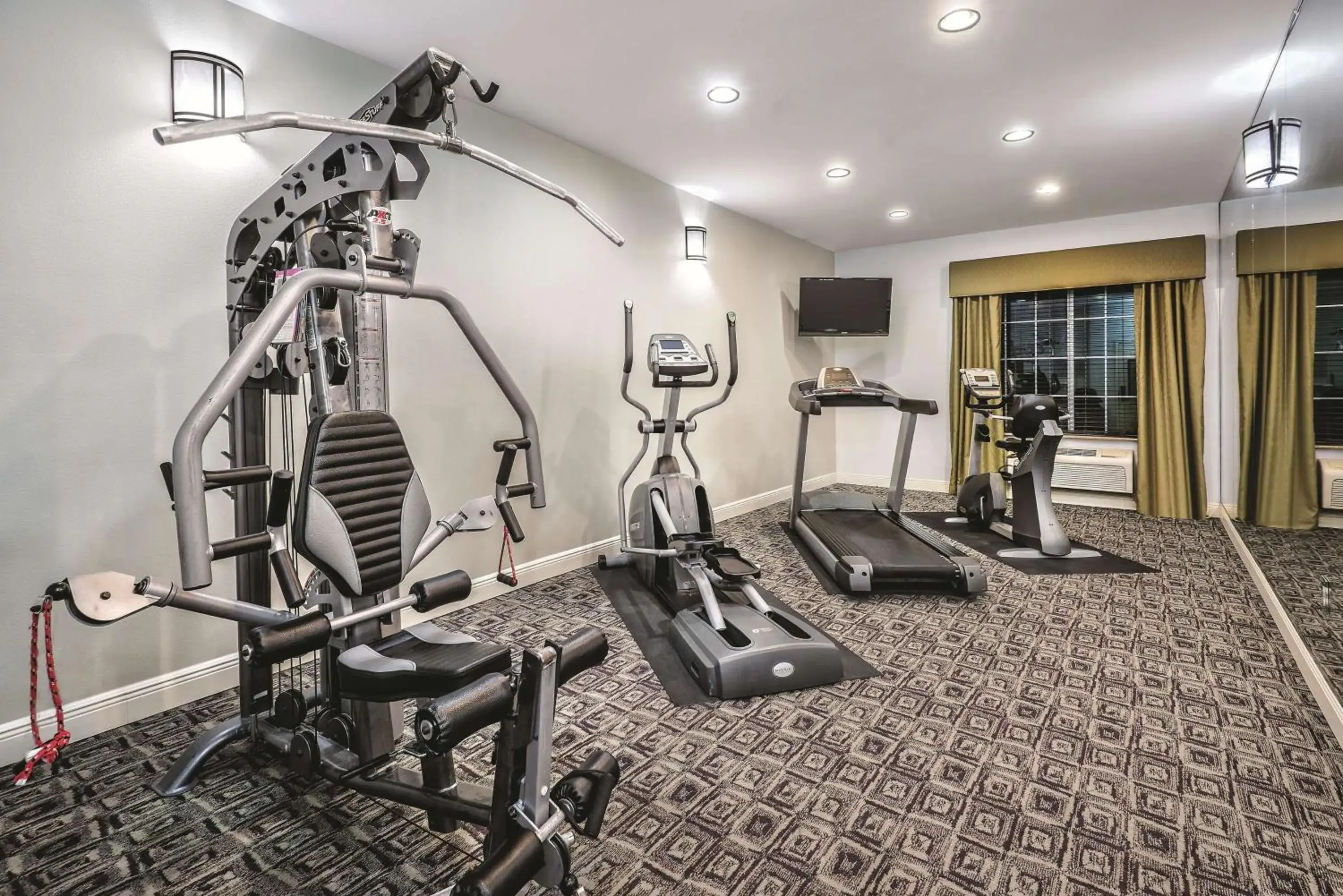Spa and wellness centre/facilities, Fitness Center/Facilities in La Quinta by Wyndham Austin - Cedar Park