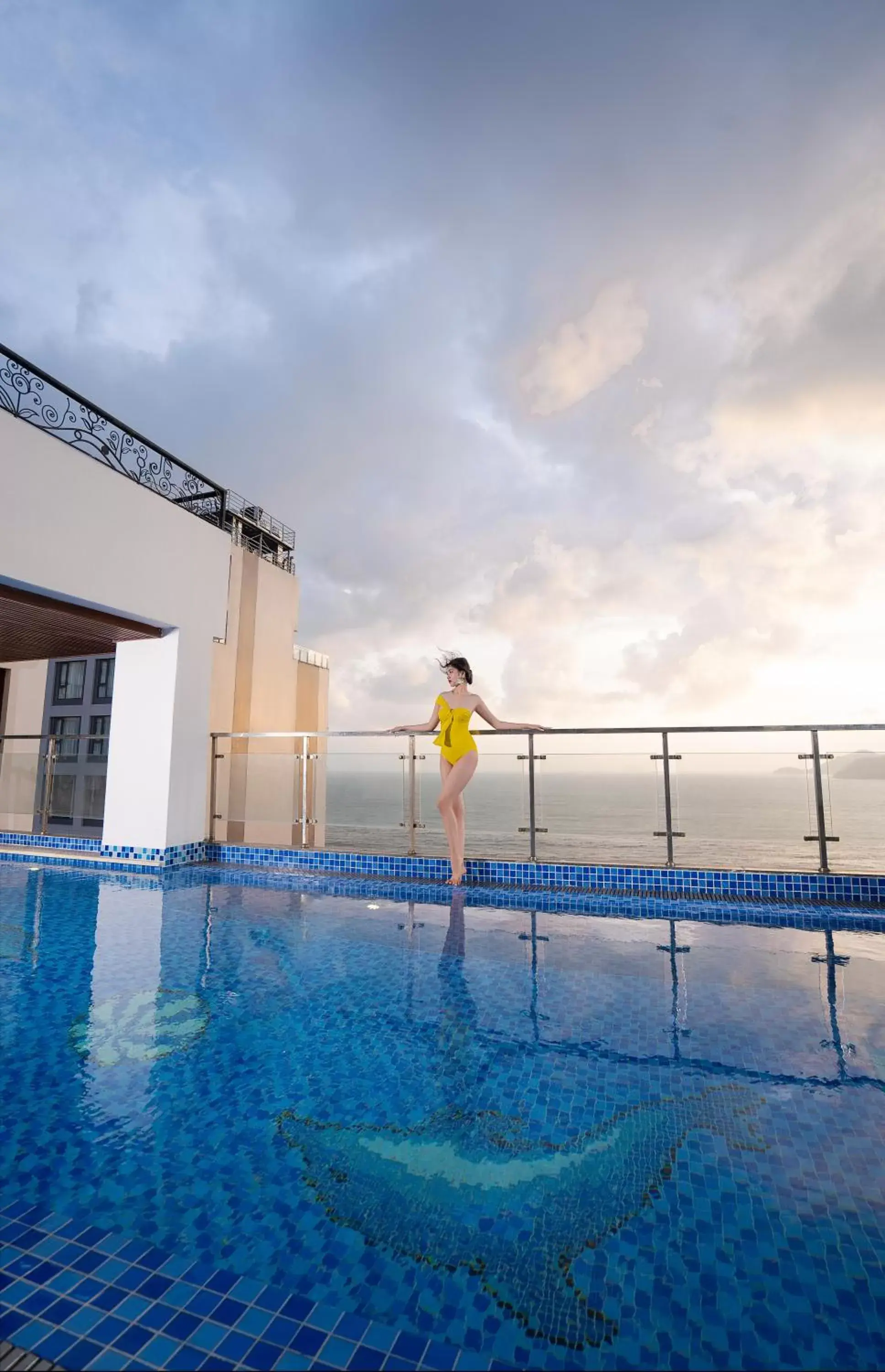 Sea view, Swimming Pool in Apus Hotel