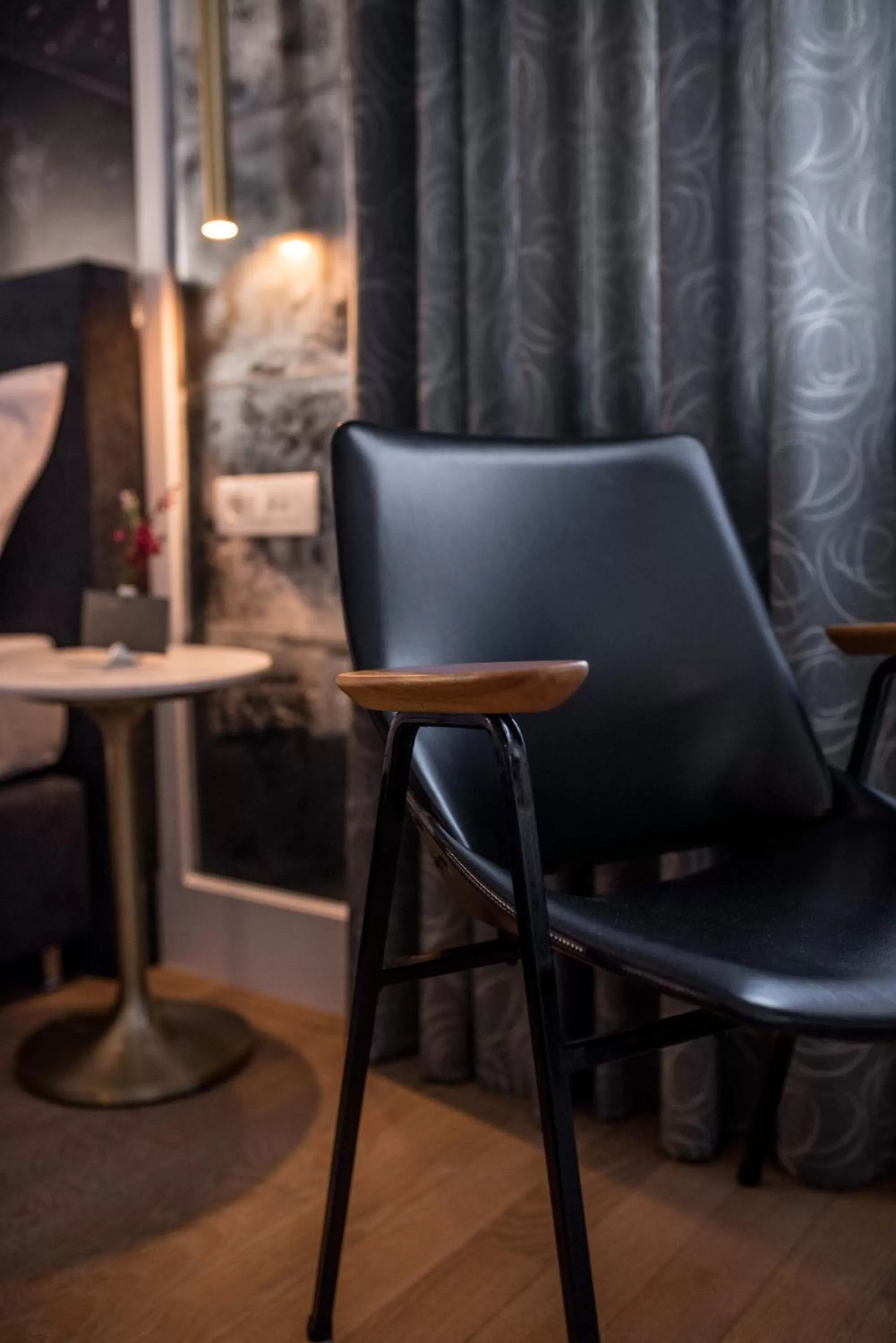 Seating area in La Loggia