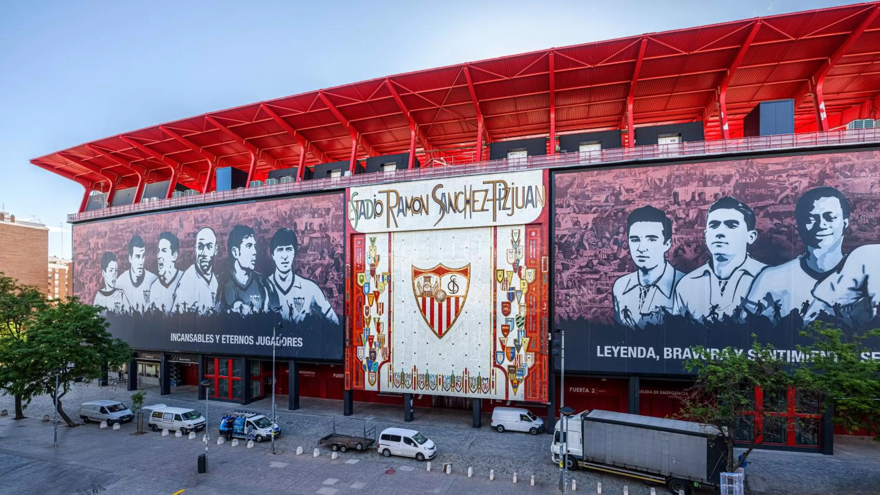 Shopping Area in Virgen de los Reyes