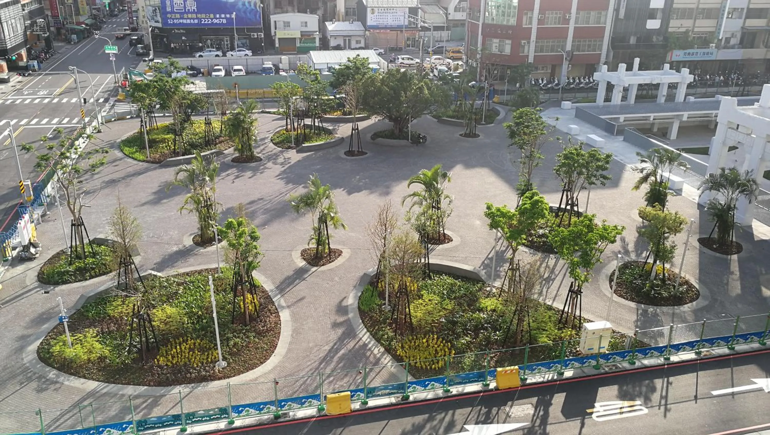 Double Room with City View in D D Hotel