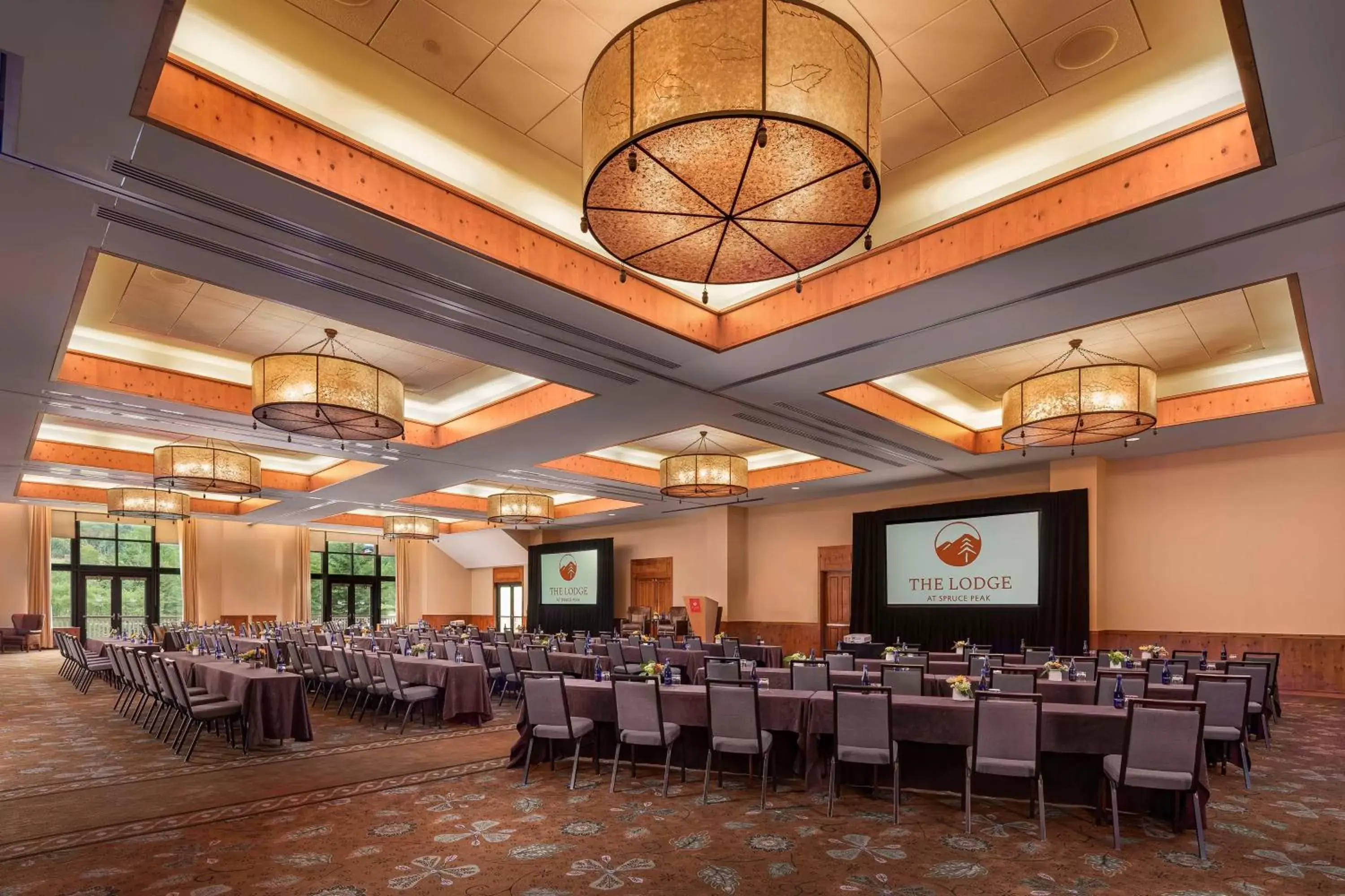 Lobby or reception in The Lodge at Spruce Peak, a Destination by Hyatt Residence