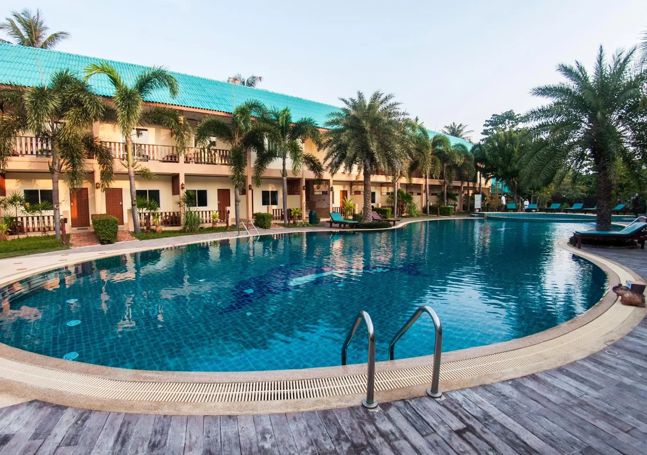 Facade/entrance, Swimming Pool in The Green Beach Resort