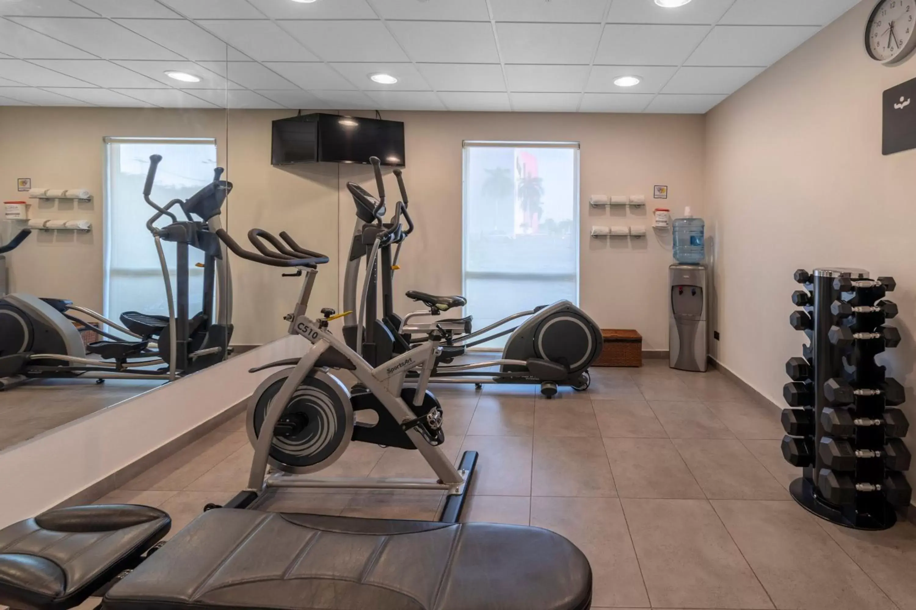Fitness centre/facilities, Fitness Center/Facilities in City Express by Marriott Chetumal