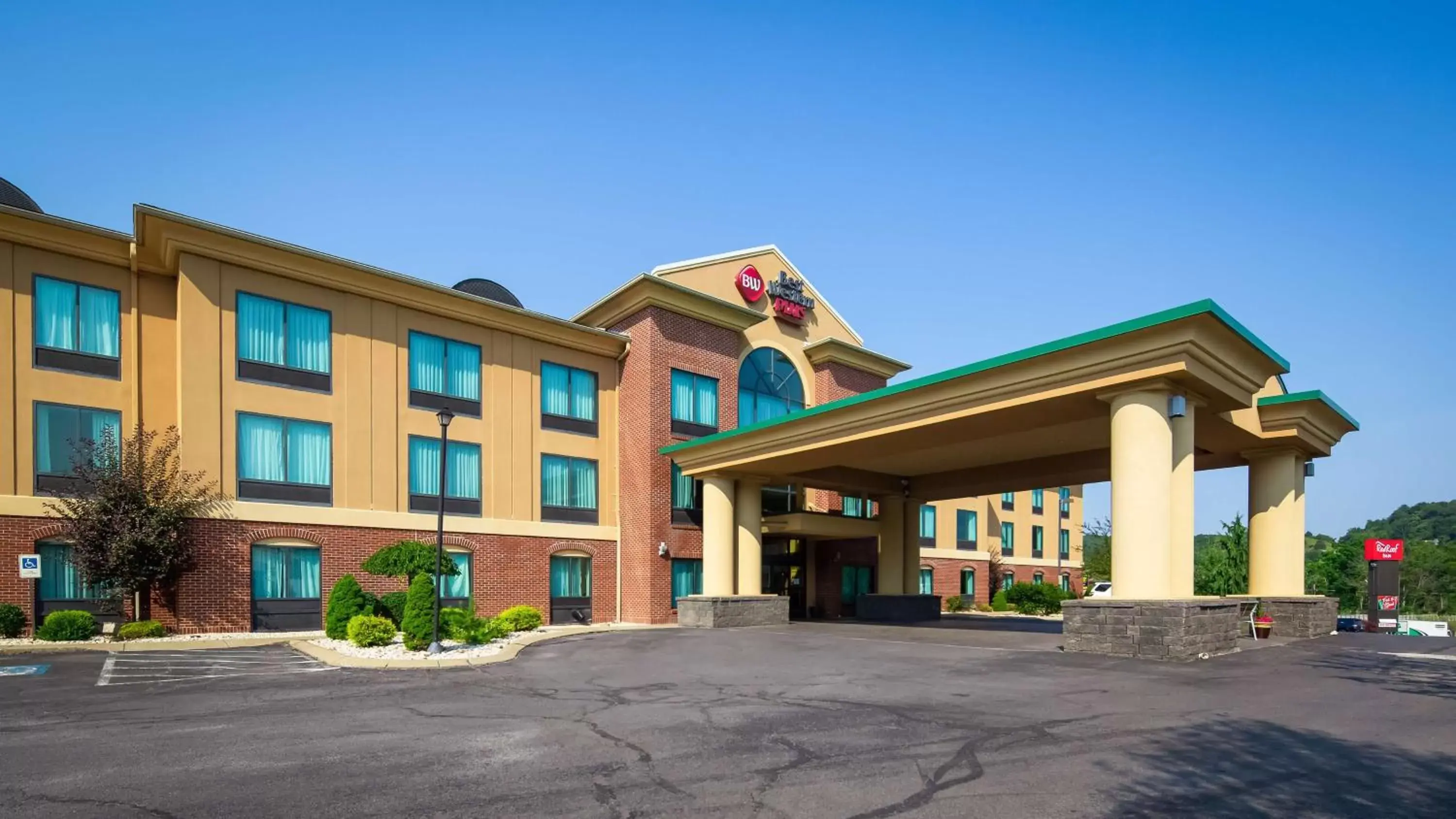 Property Building in Best Western Plus Clearfield