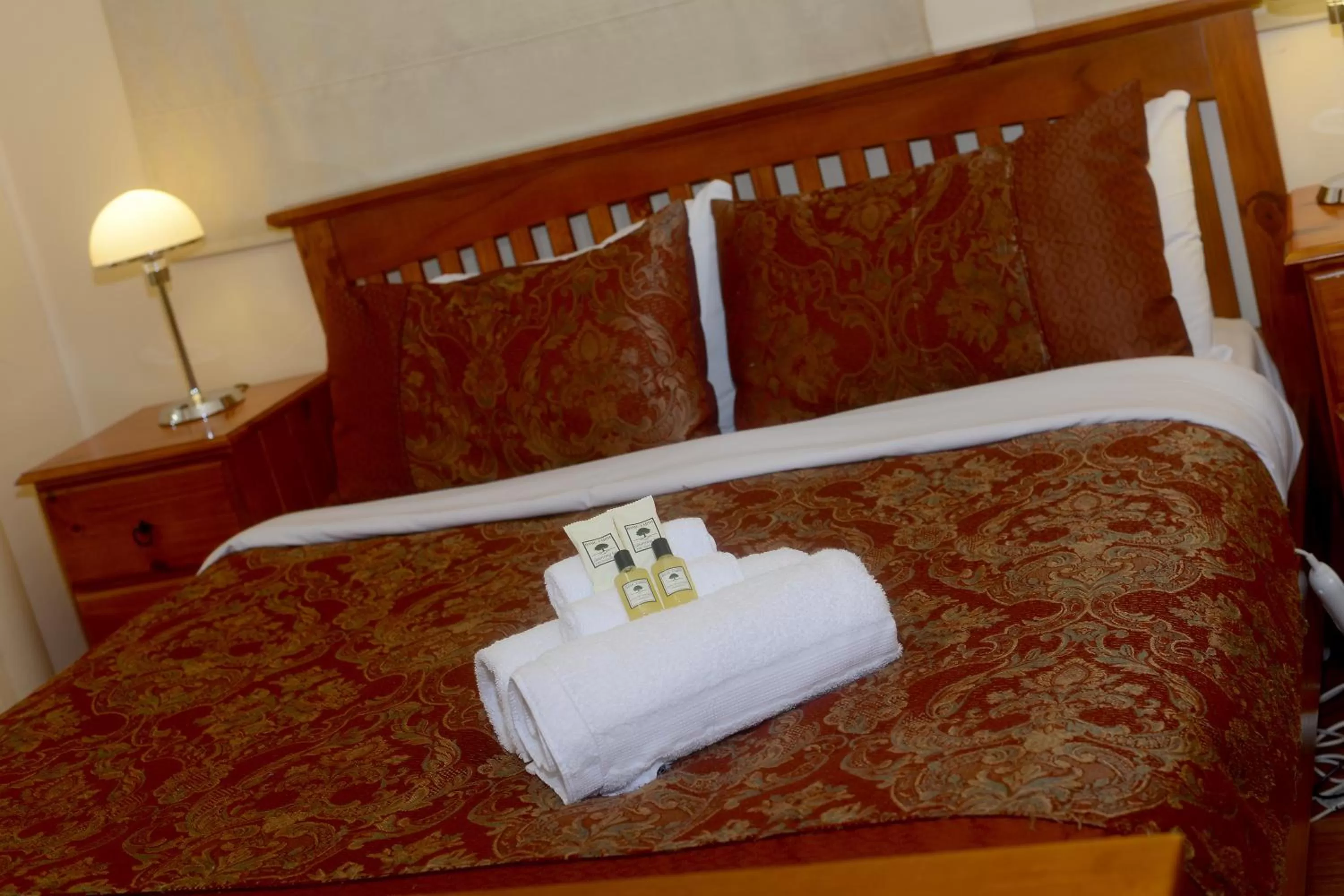 Bed in Edinburgh Gallery Bed & Breakfast