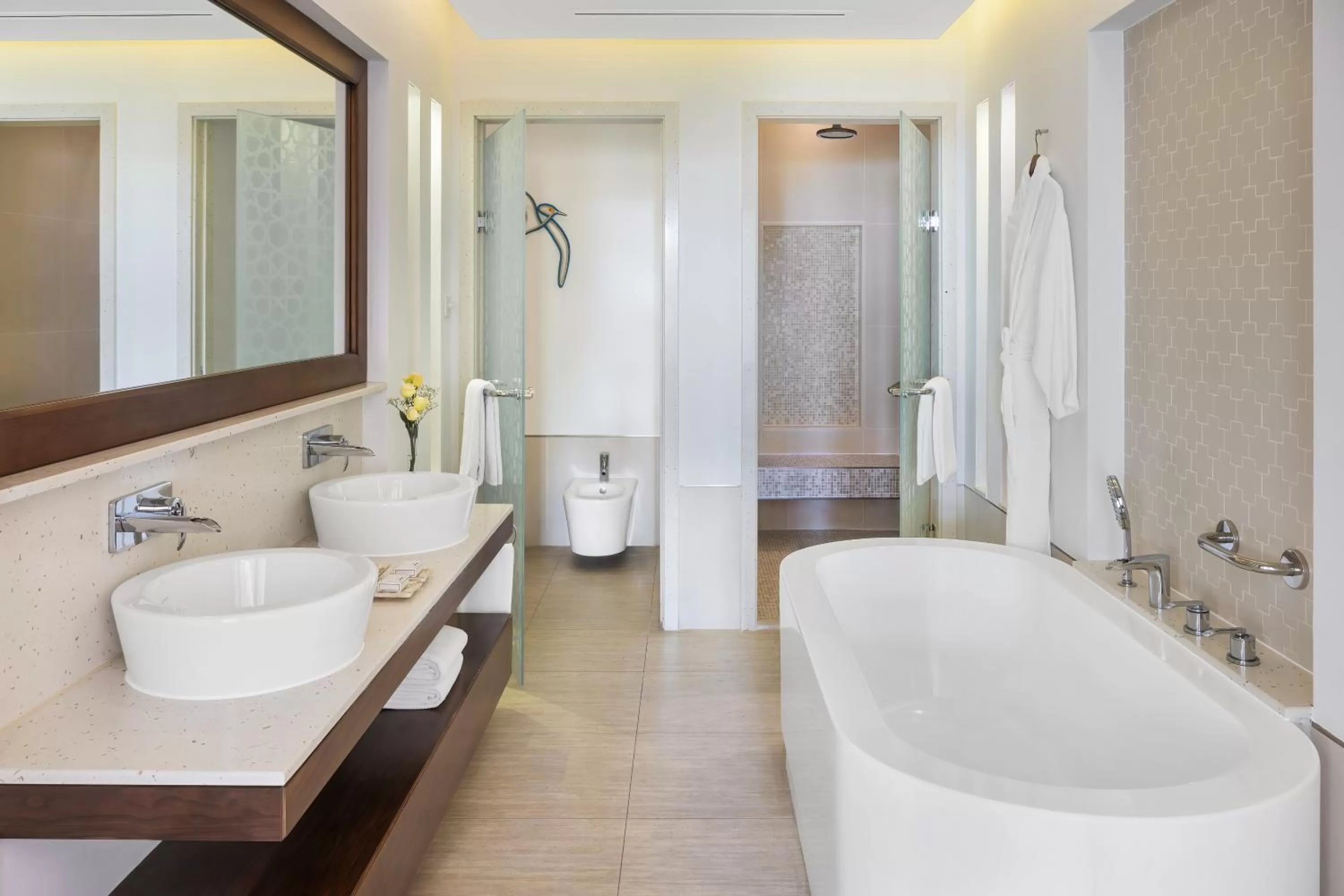 Toilet in JA Palm Tree Court, Dubai