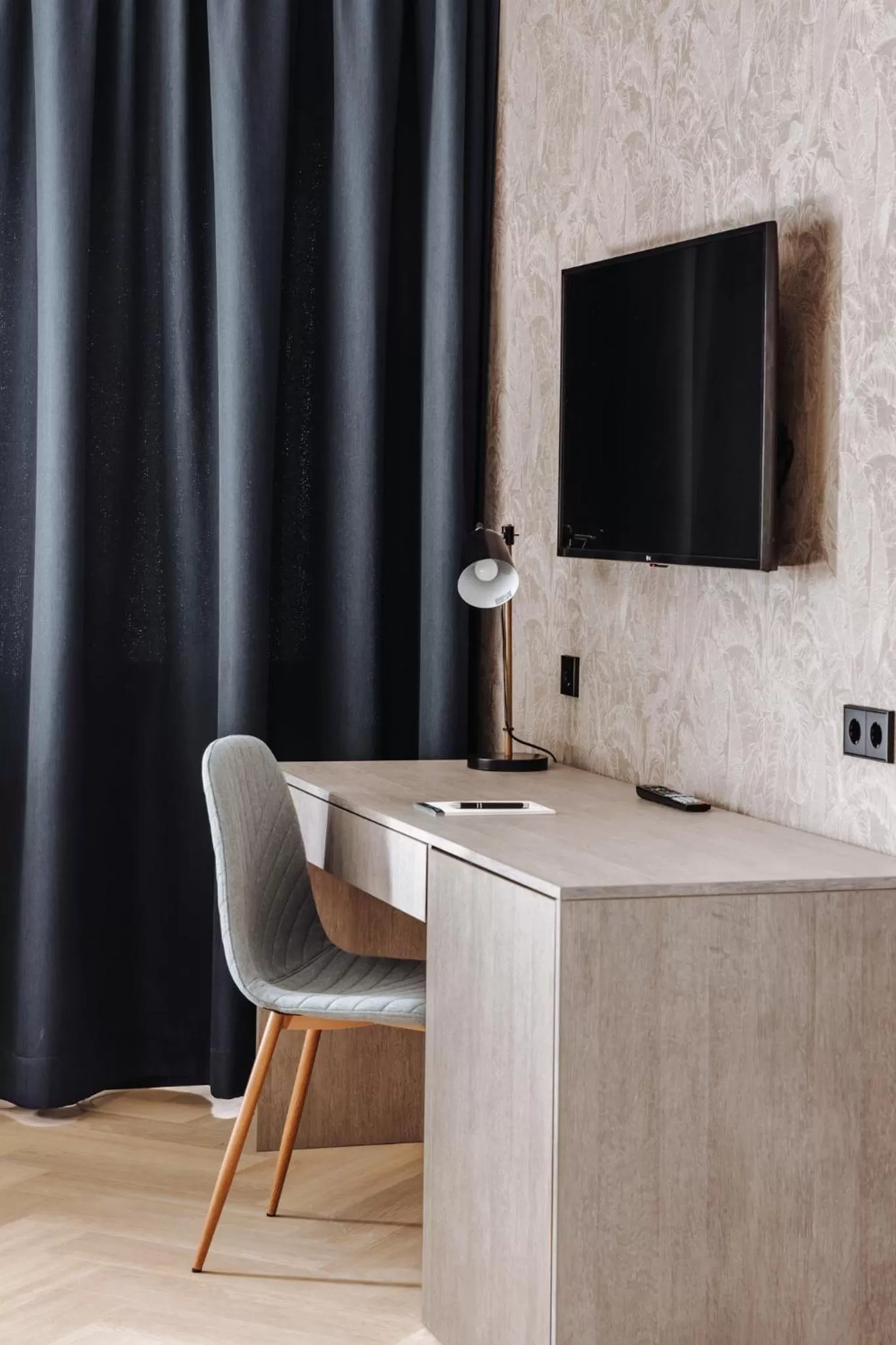 TV and multimedia in Havendijk Hotel