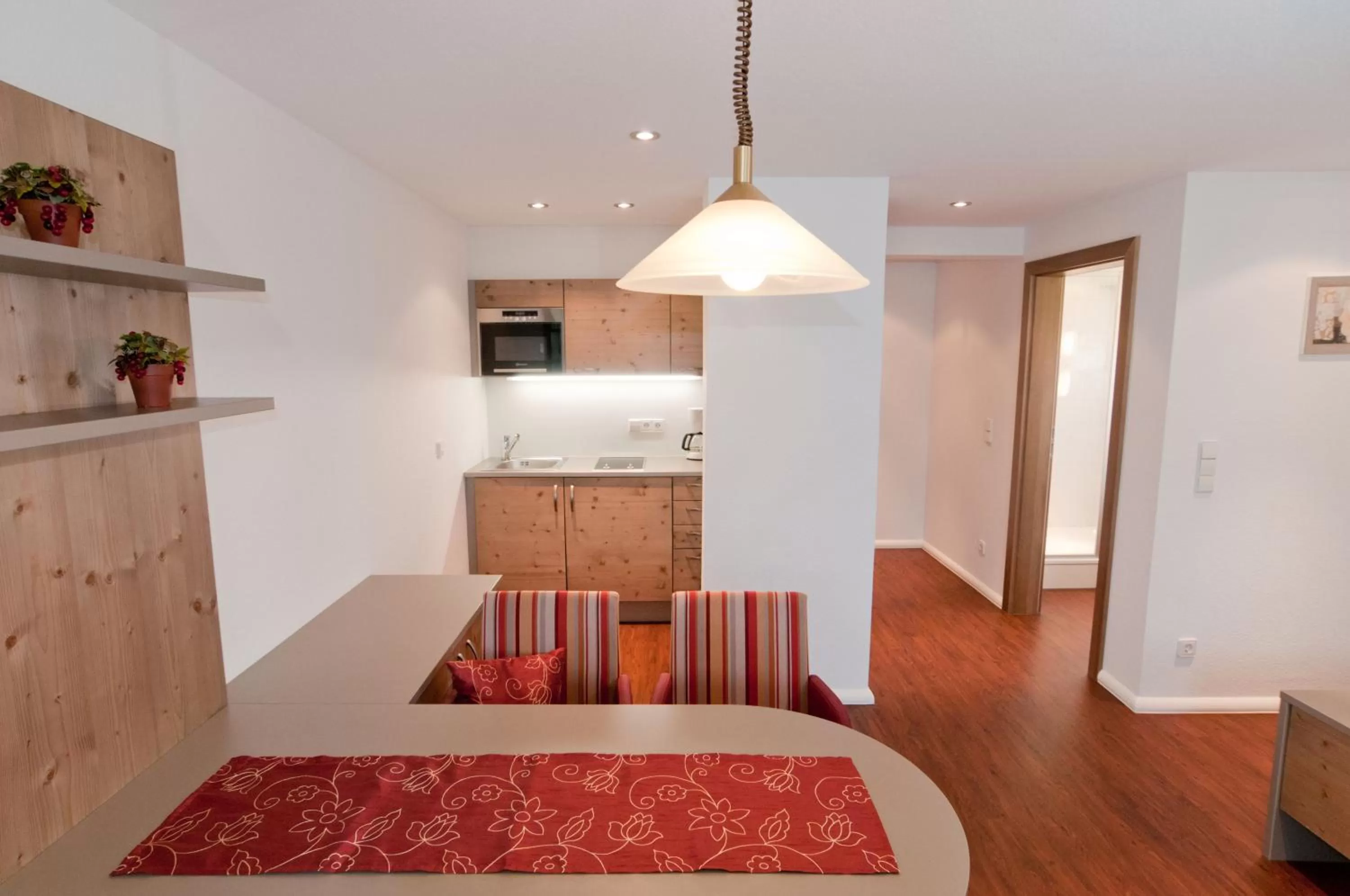 Kitchen or kitchenette in Hotel Zum Löwen - Unteres Wirtshaus