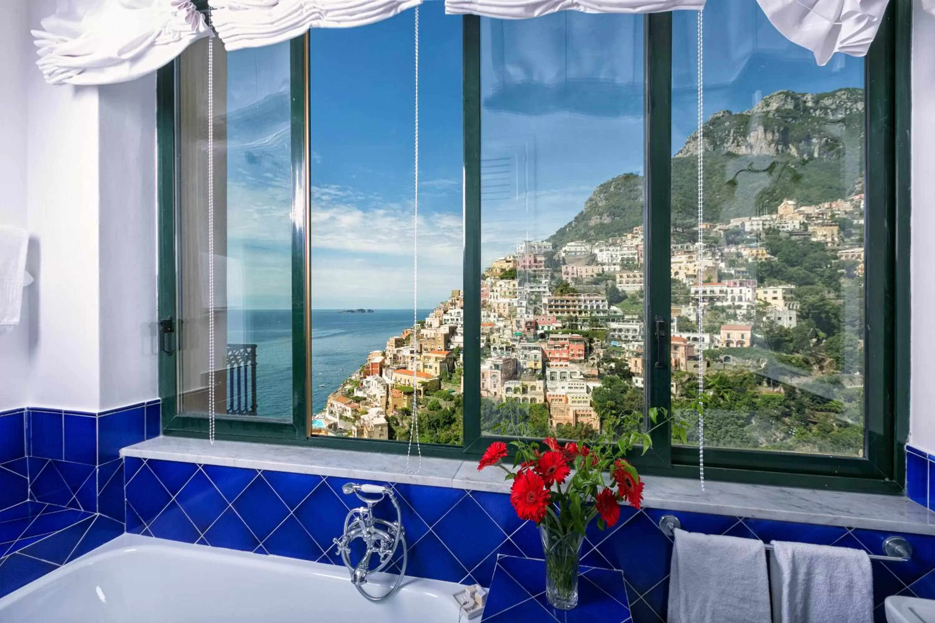 Bathroom in Palazzo Margherita