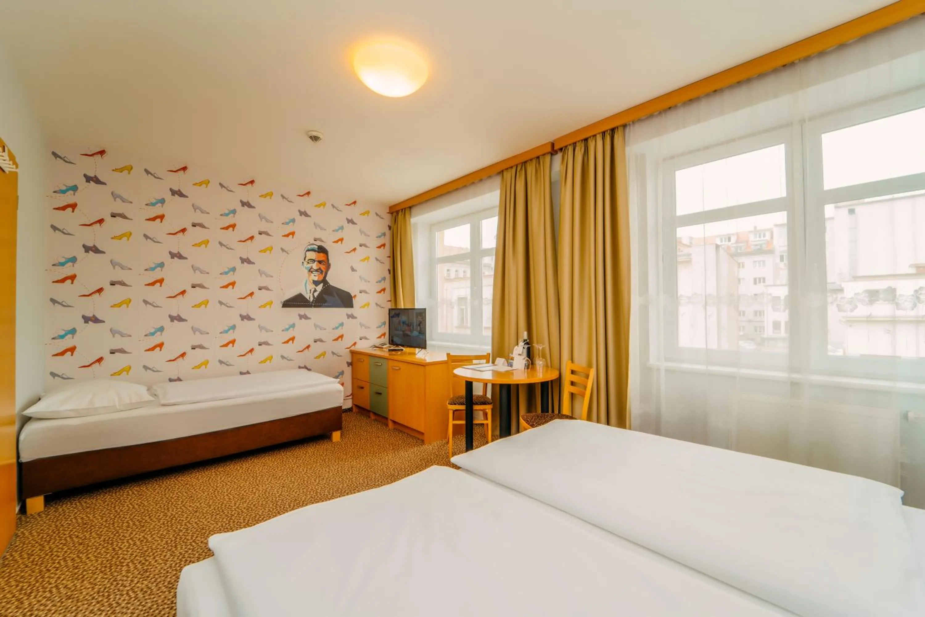 Double Room with Extra Bed and Wellness Access in COLORFACTORY SPA Hotel - Czech Leading Hotels