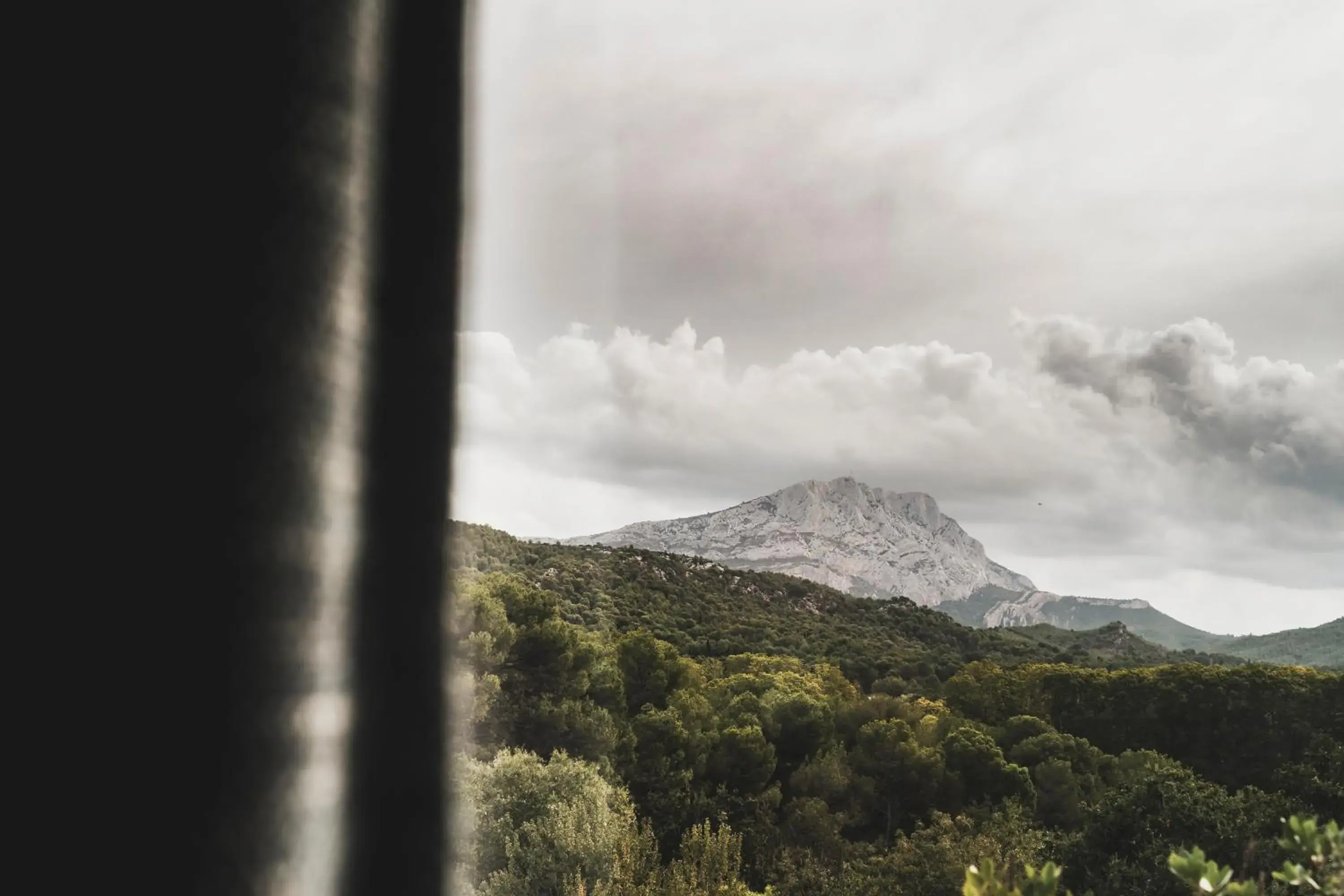 View (from property/room), Mountain View in Les Lodges Sainte-Victoire Hotel & Spa