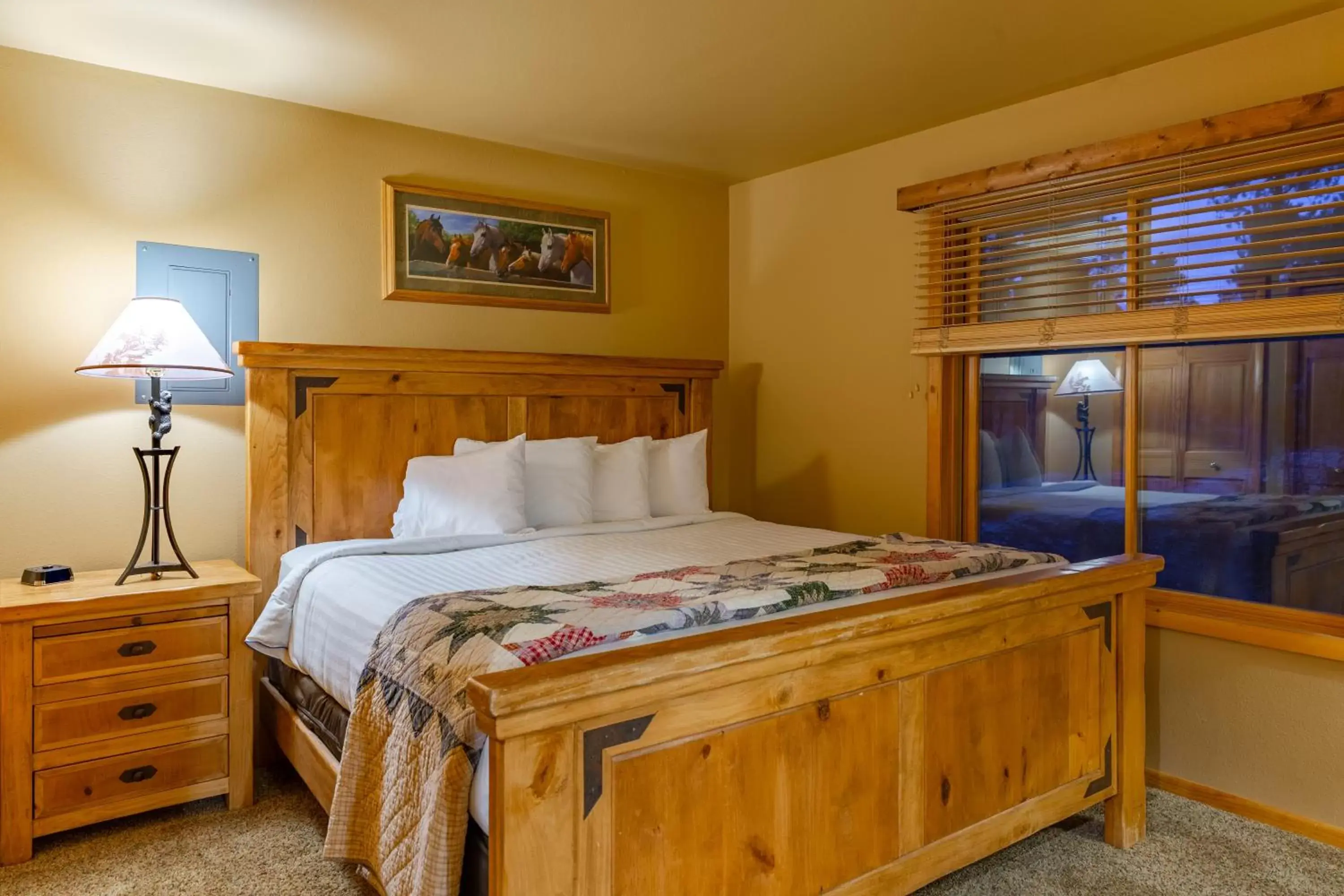 Bedroom, Bed in Lodge at Palmer Gulch