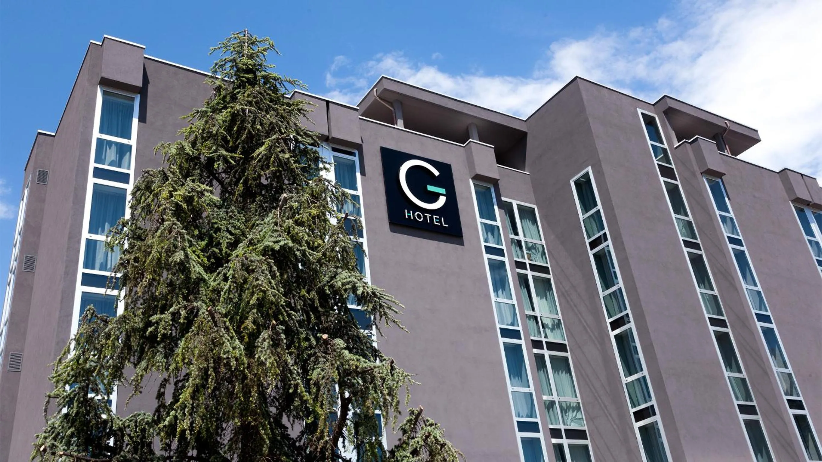 Property building in G Hotel Pescara